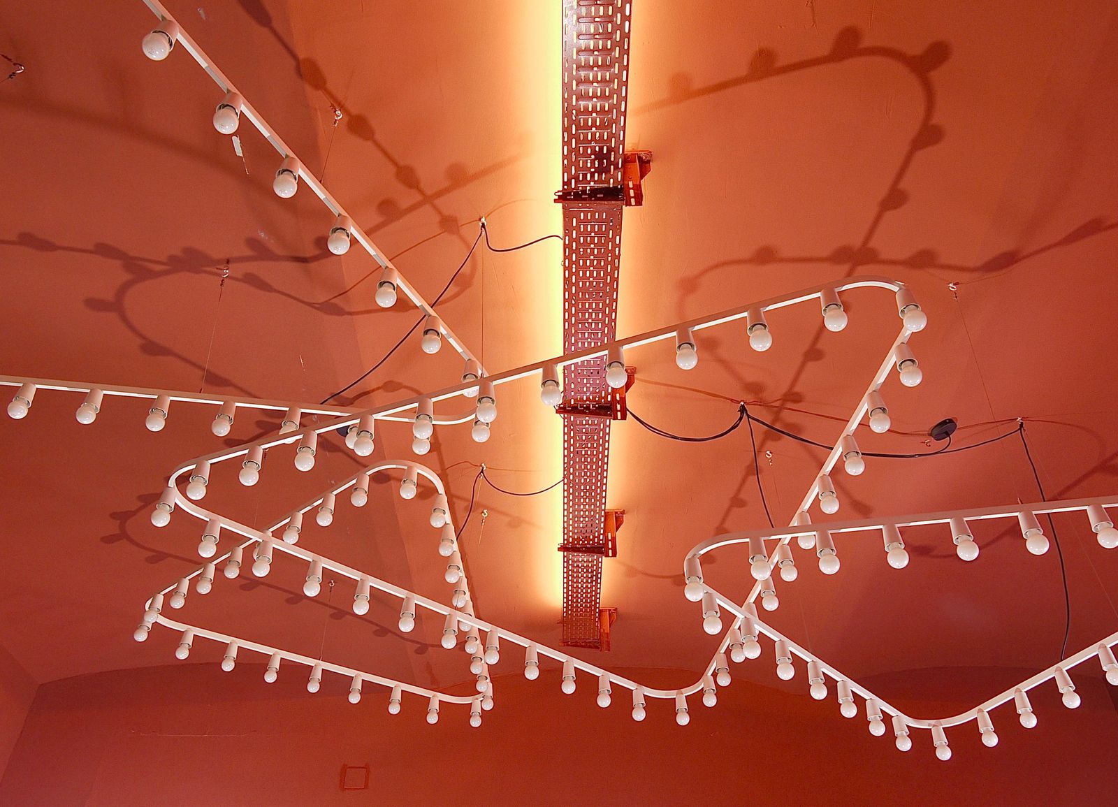 15316.0 Impressive Large Triangle Light Sculpture Chandelier, Gino Sarfatti Style, 1950s photo
