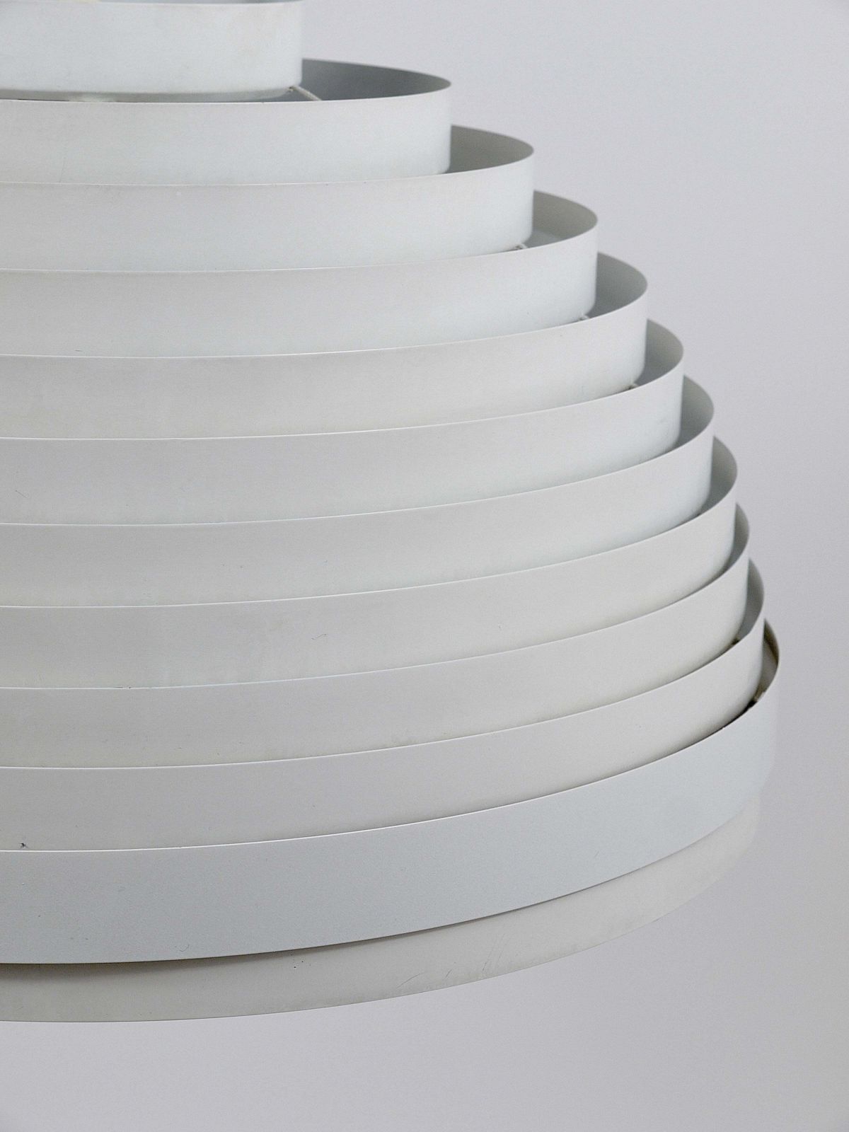 1960s Panton Style "Dynamic" Lamella Ring Pendant Moon Lamp By Vest, Austria photo Lighting