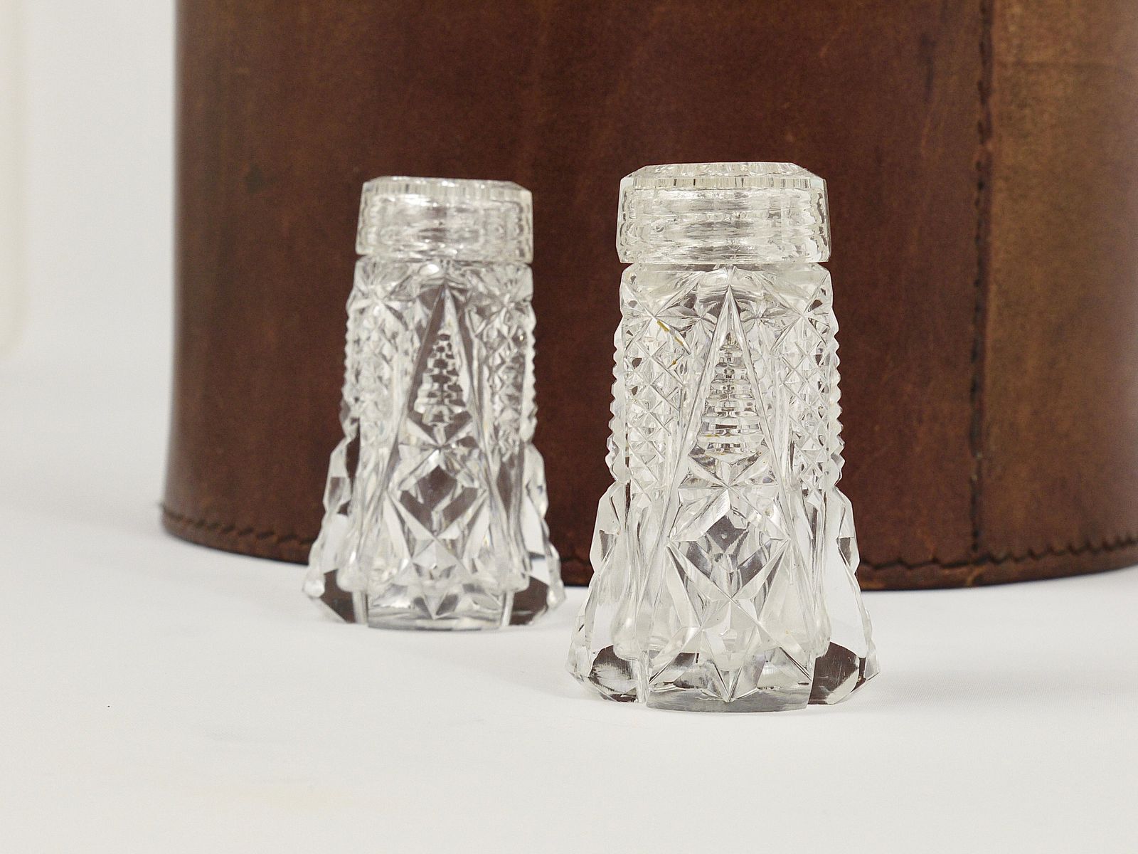 French Art Nouveau Salt & Pepper Shakers, Facetted Crystal Glass From The 1920s photo Home Decor