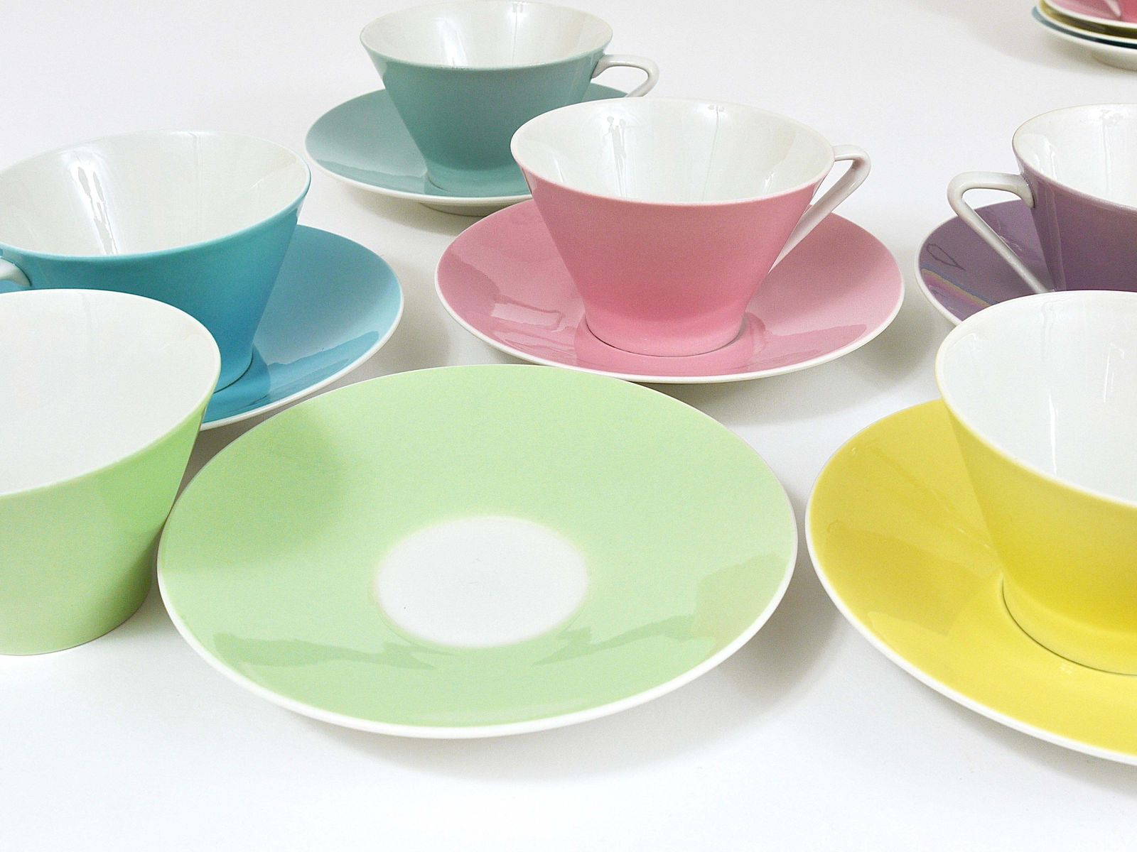Home Decor 6 Midcentury Pastel Daisy Porcelain Coffee Cups, Lilien, Austria, 1950s photo