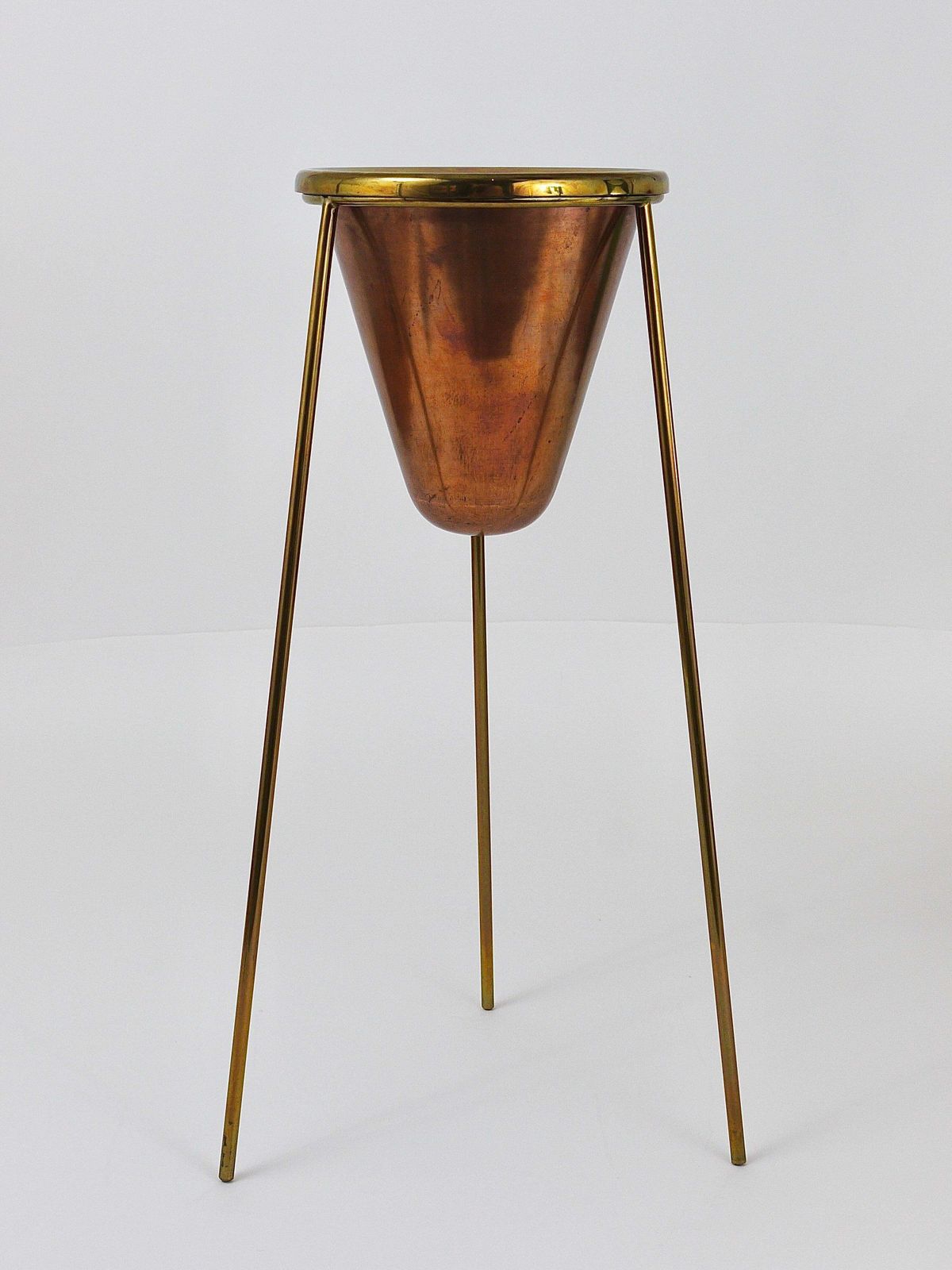 photo vinterior Rare Carl Aubock Copper & Brass Tripod Floor Ashtray, Austria, 1950s
