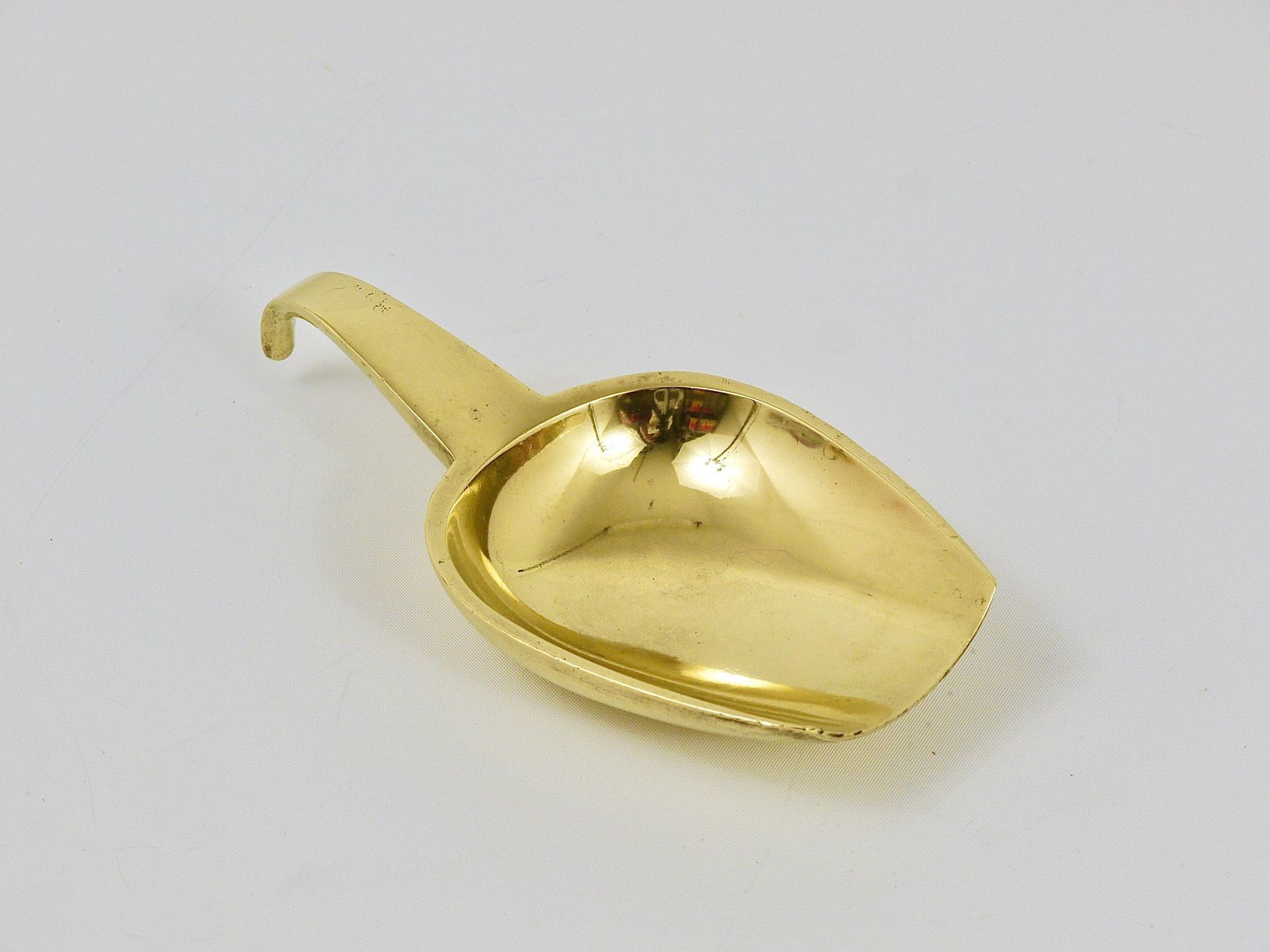 photo furniture Carl Auböck Midcentury Scoop Bowl Or Ashtray With Handle, Brass, Austria, 1950s