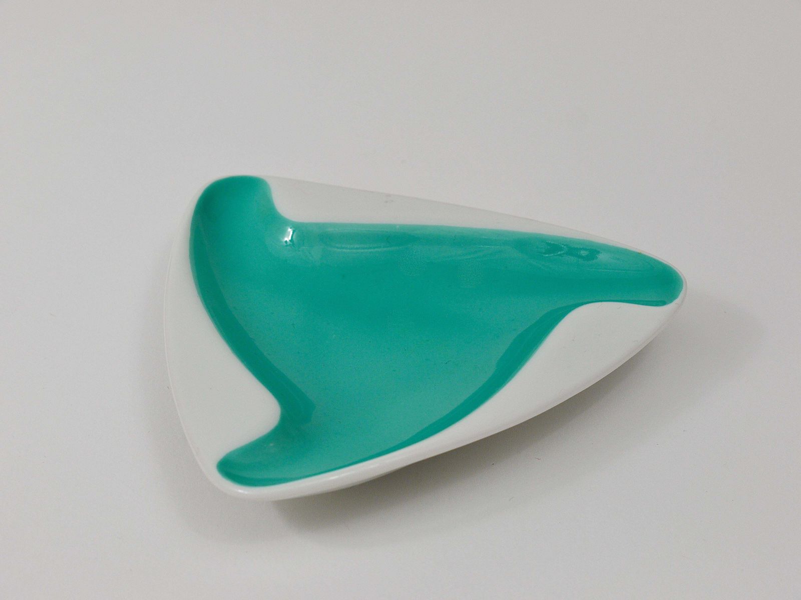 Augarten Vienna Turquoise Midcentury Fine Porcelaine Ashtray, Austria, 1950s photo vintage