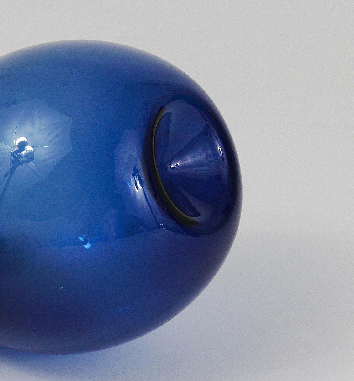 Signed Blue Timo Sarpaneva Pullo Bird Bottle Glass Vase, Iittala, Finland, 1950s photo vintage
