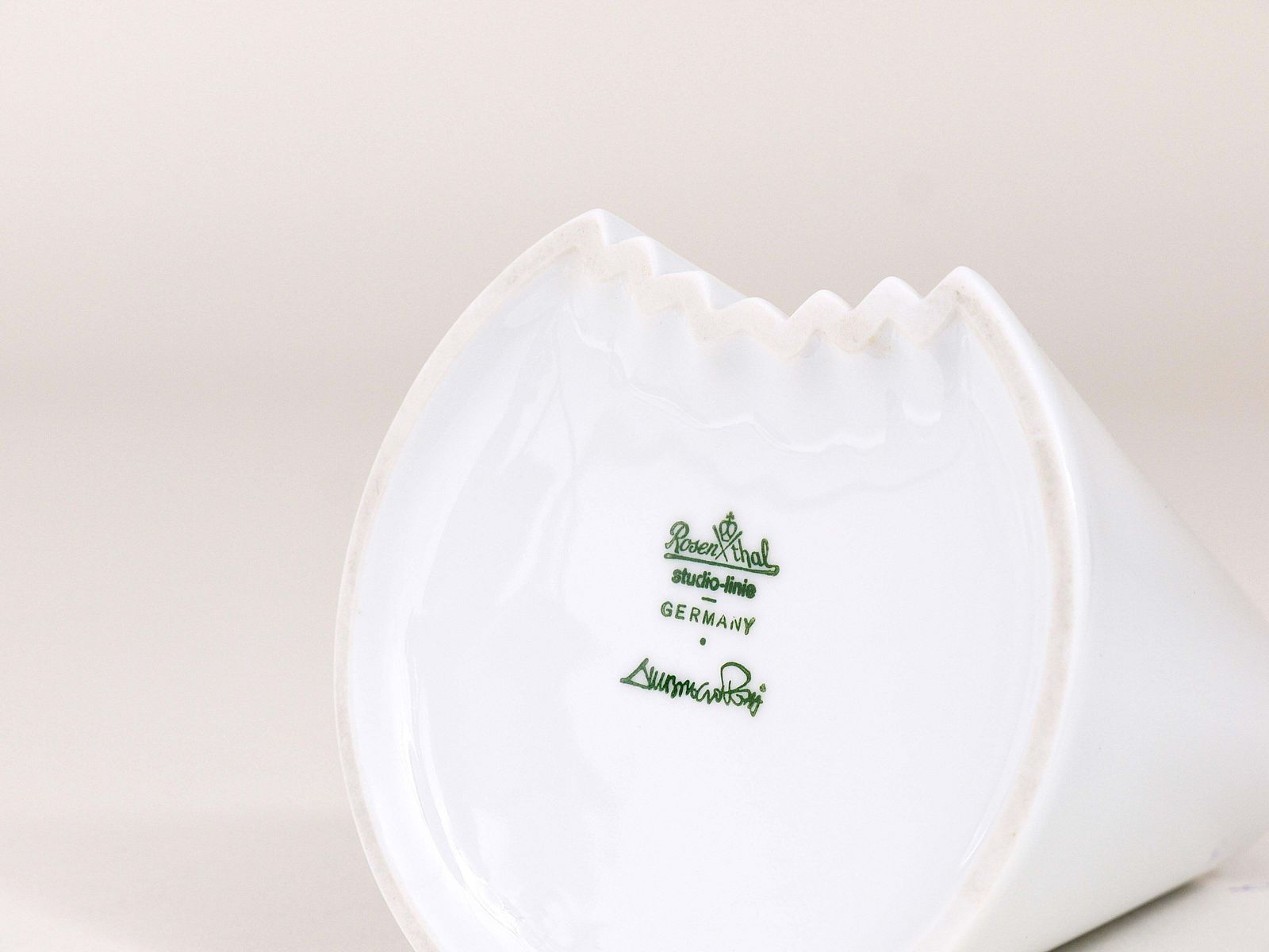photo furniture Ambrogio Pozzi Rosenthal White Geometric Op Art Porcelain Vase, Germany, 1980s