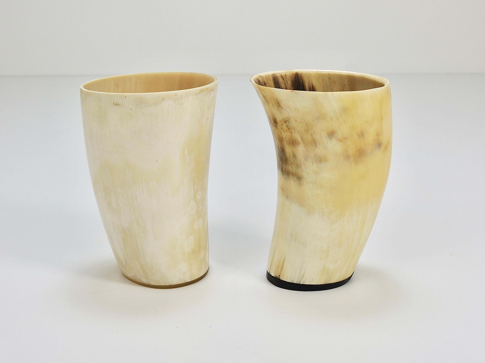 Two Carl Aubock Mid Century Horn Desk Pen & Pencil Holder Cups, Austria, 1950s photo vinterior
