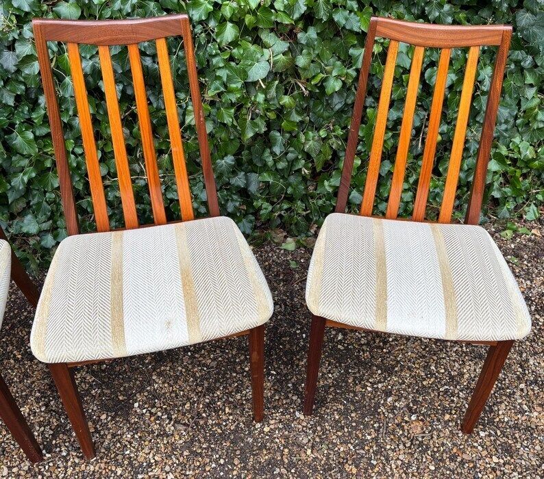 photo furniture Vintage 1960’s G Plan Teak Dining Chairs Inc Two Carvers X 6