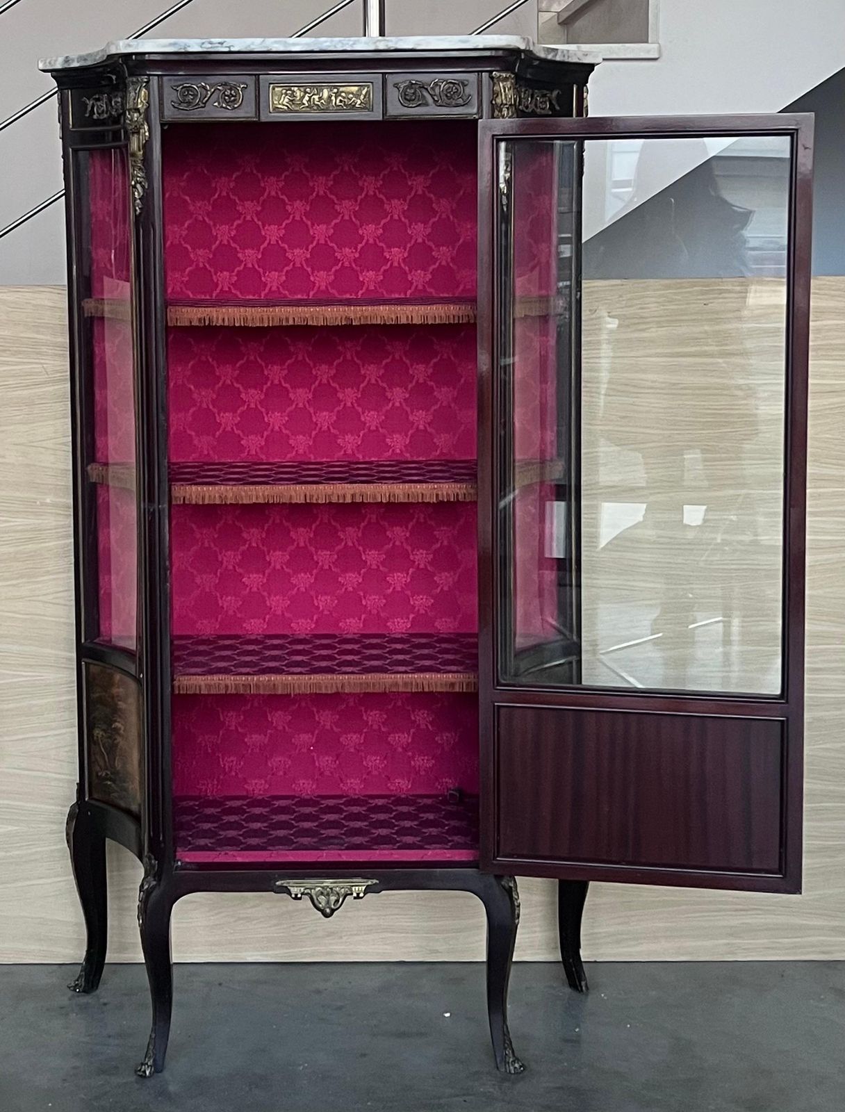 Vitrine de style Napoléon III, XIXe siècle photo buy