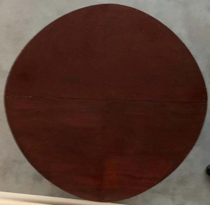 French Victorian Mahogany Carved Round Center Pedestal Table photo for sale