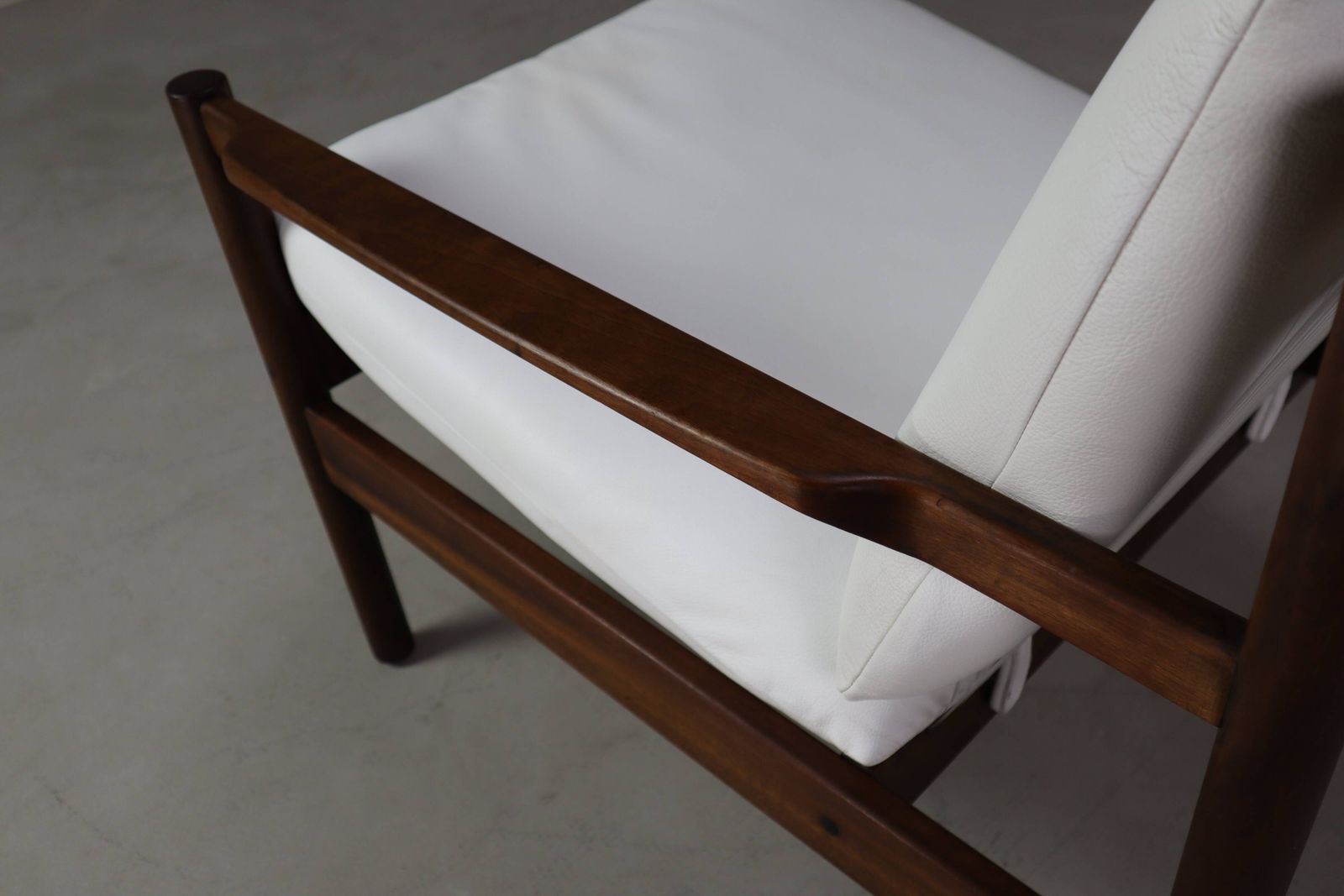 Page 1 Of 24 "Ouro Preto" Armchair By Michel Arnoult For Mobilia Contemporânea, Brazil 1958 photo for sale