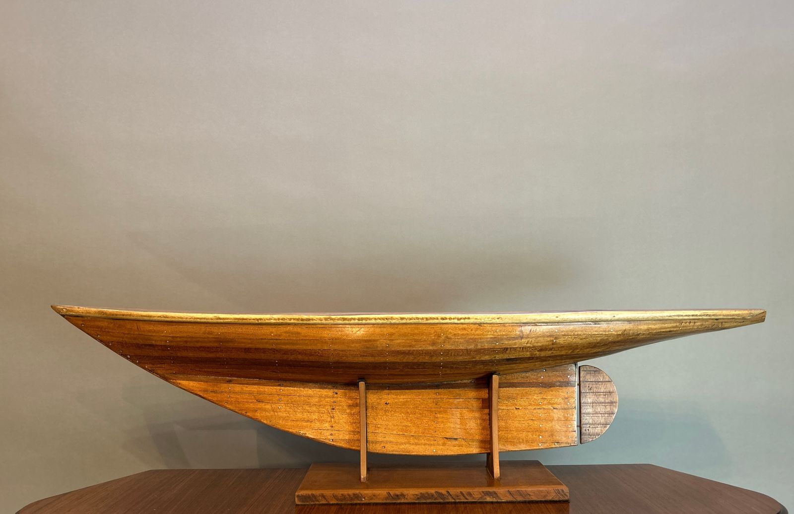 Vintage Pond Yacht Hull