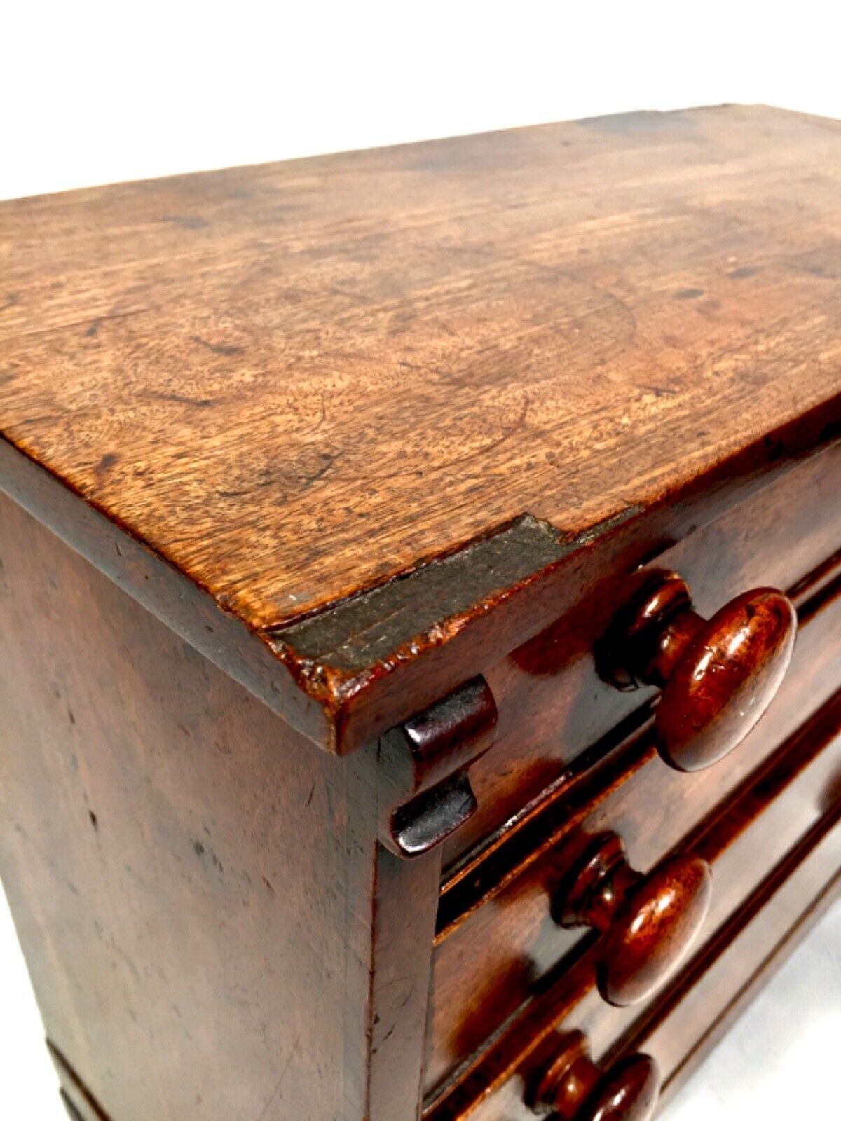 Furniture Antique Victorian 19th Century Wooden Chest Of Drawers / Apprentice Furniture photo