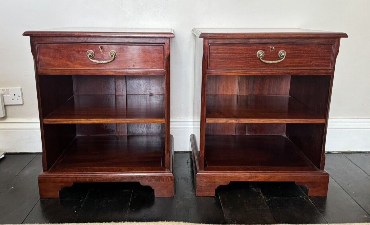 Georgian Style Bedside Tables / Chests By Brights Of Nettlebed
