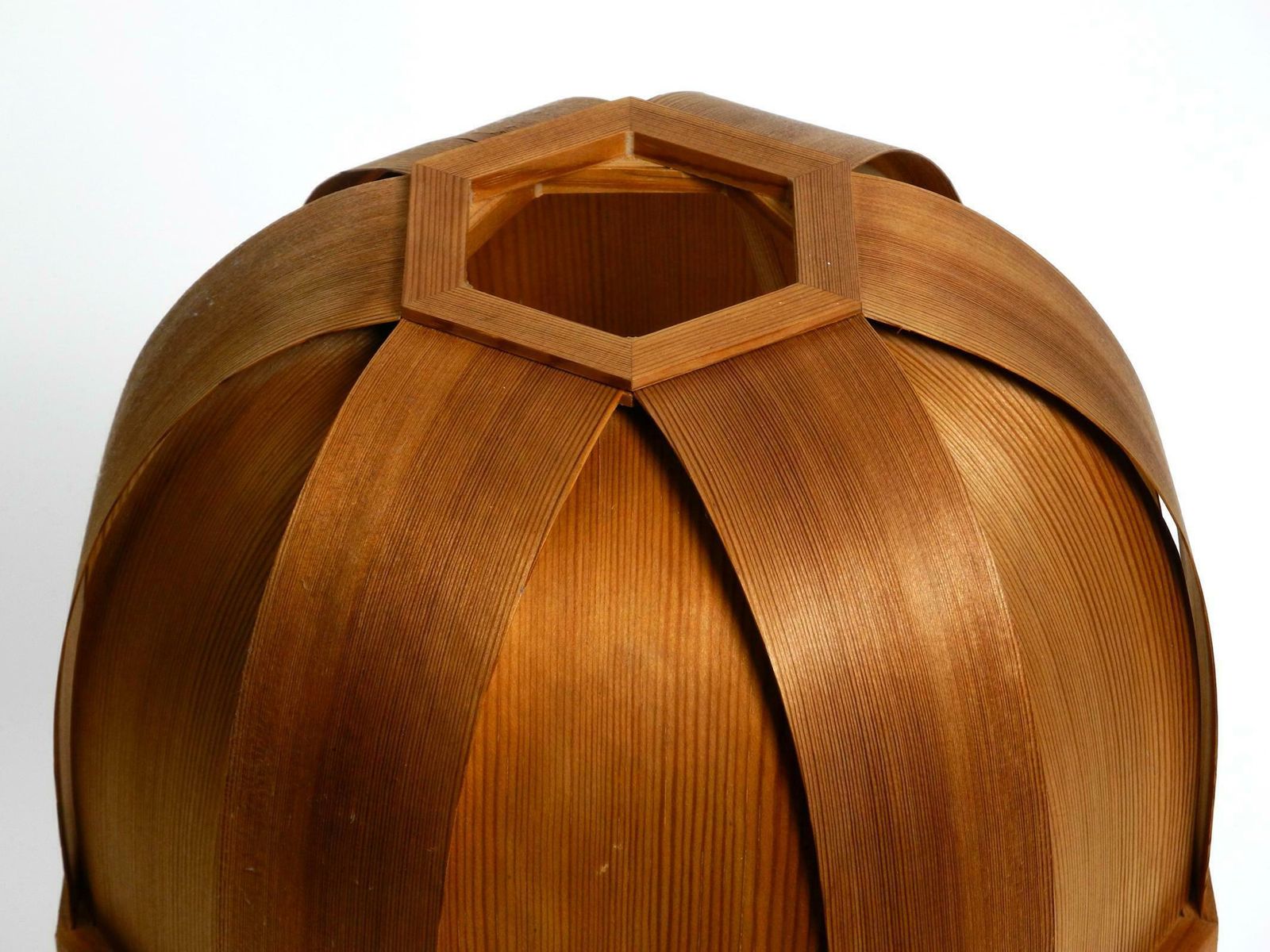 Very Rare 1970s Swedish Pine Bent Veneer Table Lamp By Gb Solbackens Svarveri photo vintage