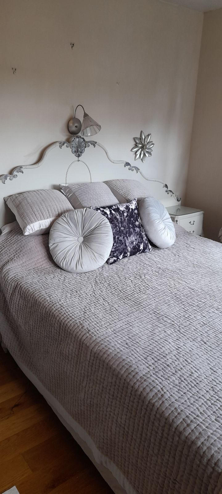 Truly Stunning Bedroom Set By Renowned Furniture Makers Olympus photo for sale