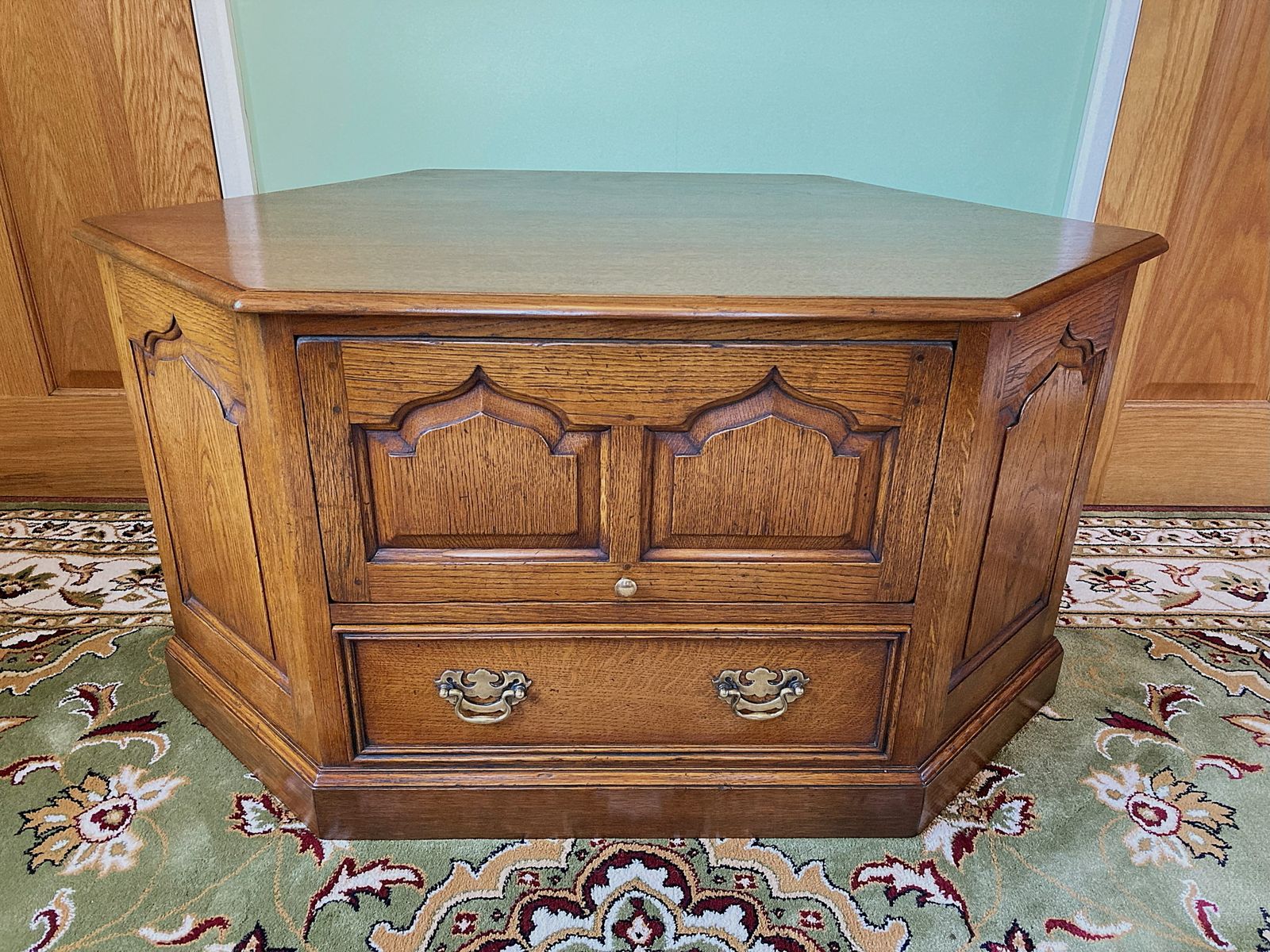 photo buy Royal Oak Canterbury Corner Tv Cabinet