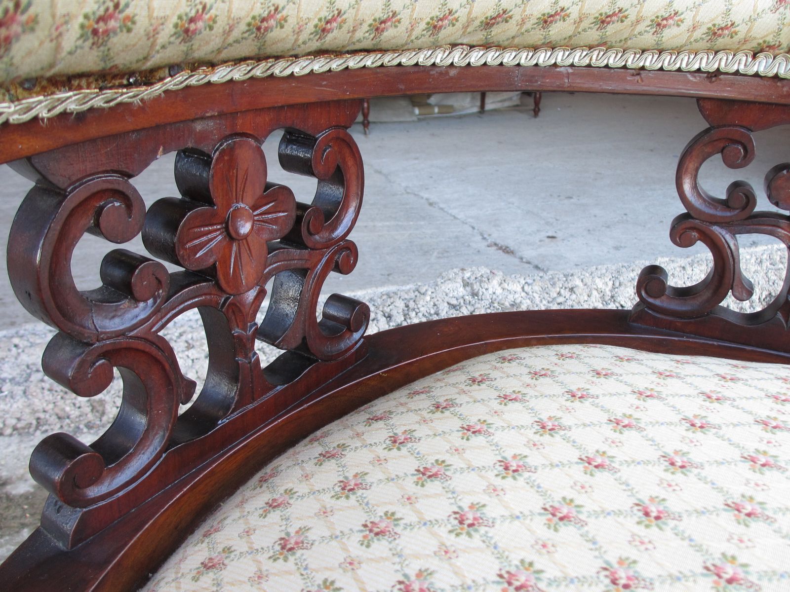 Pair Of Edwardian Mahogany Upholstered Tub Armchairs photo 1075.0