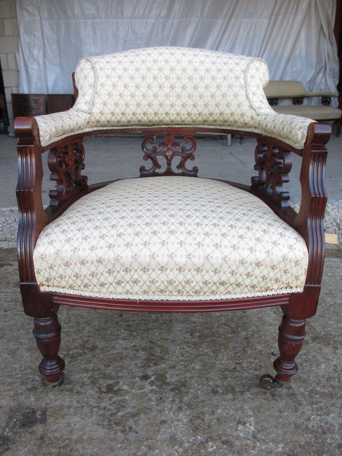 Furniture Pair Of Edwardian Mahogany Upholstered Tub Armchairs photo