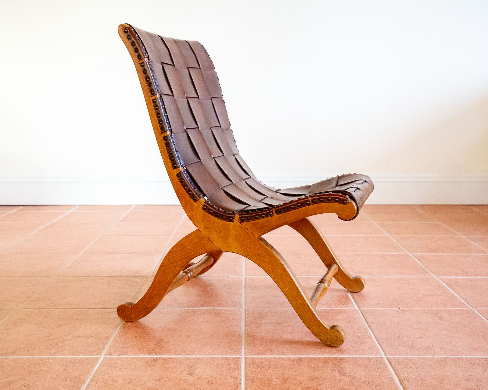 Pierre Lottier Slipper Lounge Chair Cigar Leather Strap 1960s Blonde Valenti Spanish French Mid Century Mcm Designer Neoclassical photo vinterior
