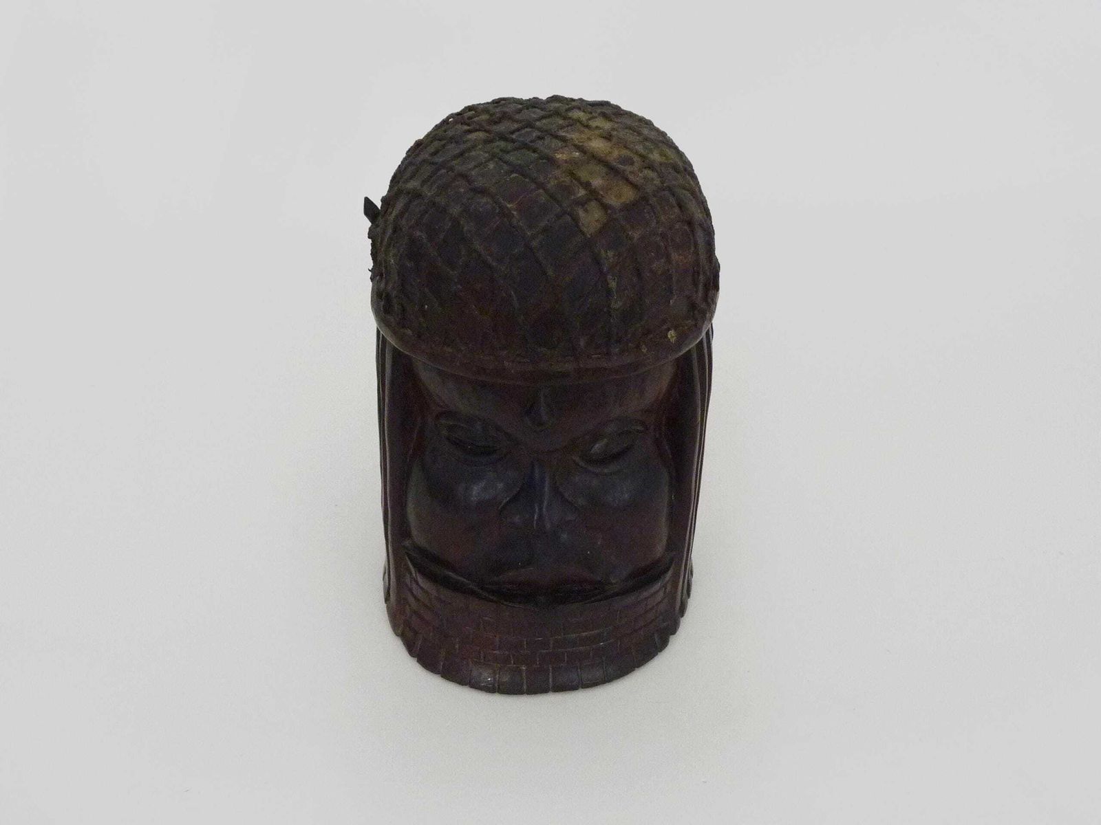 Tembé Art Noir Statue   Brown From Guyana In Wood Face Sculpture Guyana 1950s photo Art