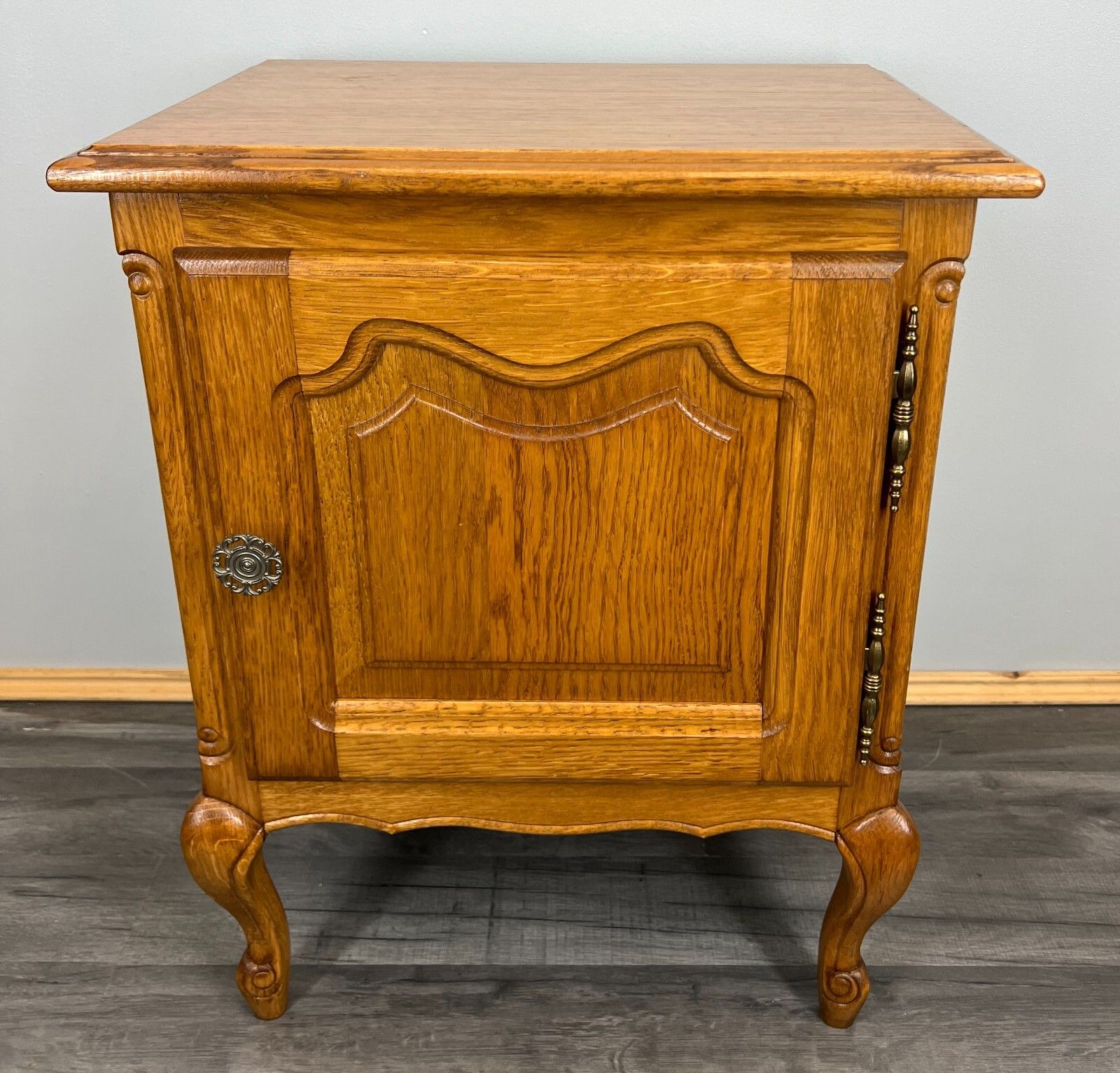 Bedside Tables Pair French Oak Louis XVI Vintage Nightstands Cabinets Lot 3517 photo for sale