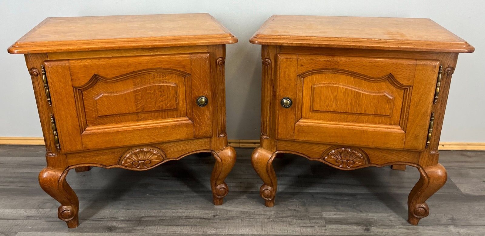 Bedside Tables Pair French Oak Louis XVI Vintage Nightstands Cabinets Lot 3518