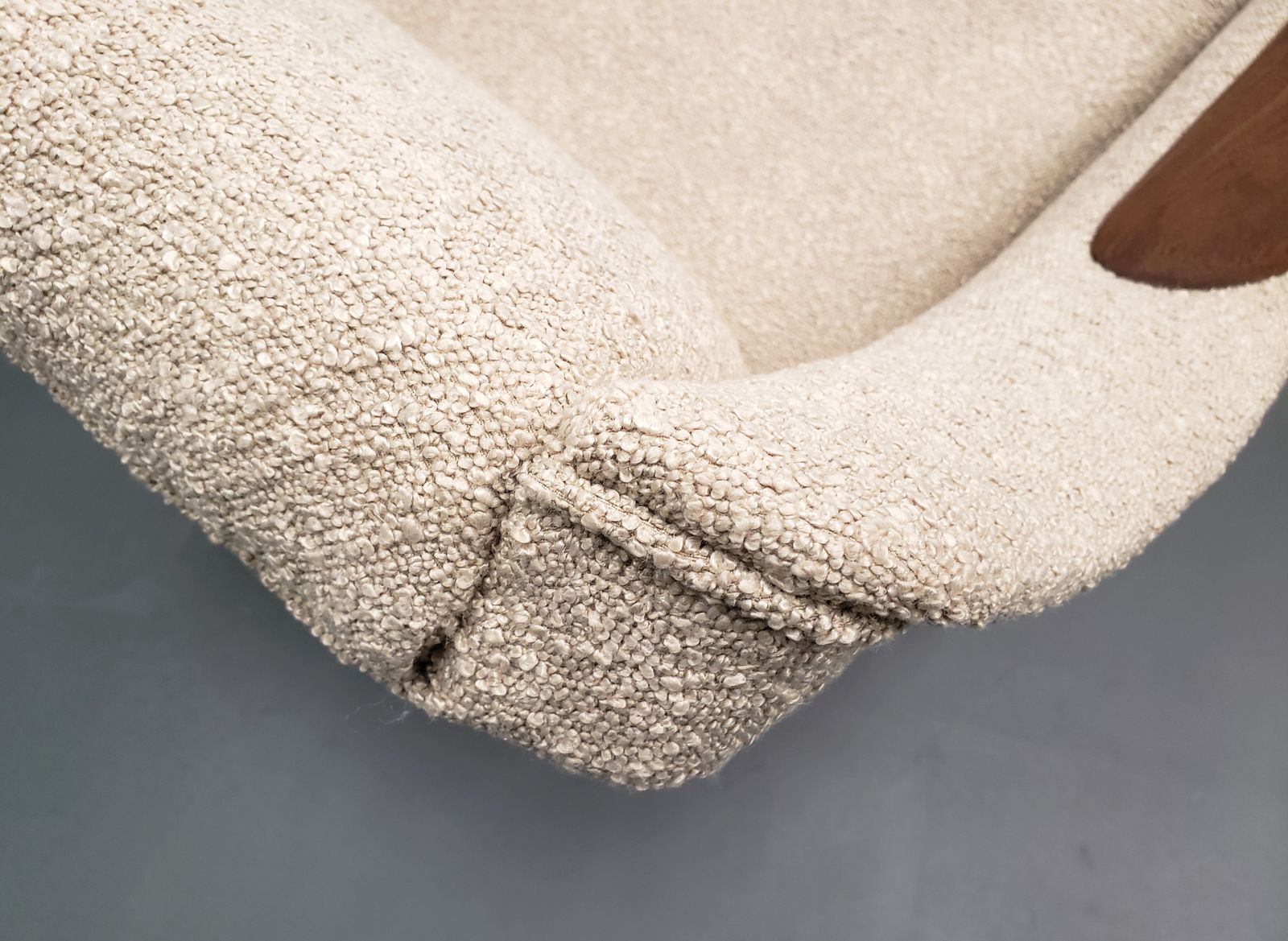 1960 Mid Century Danish Teak Lounger In Beige Boucle photo for sale