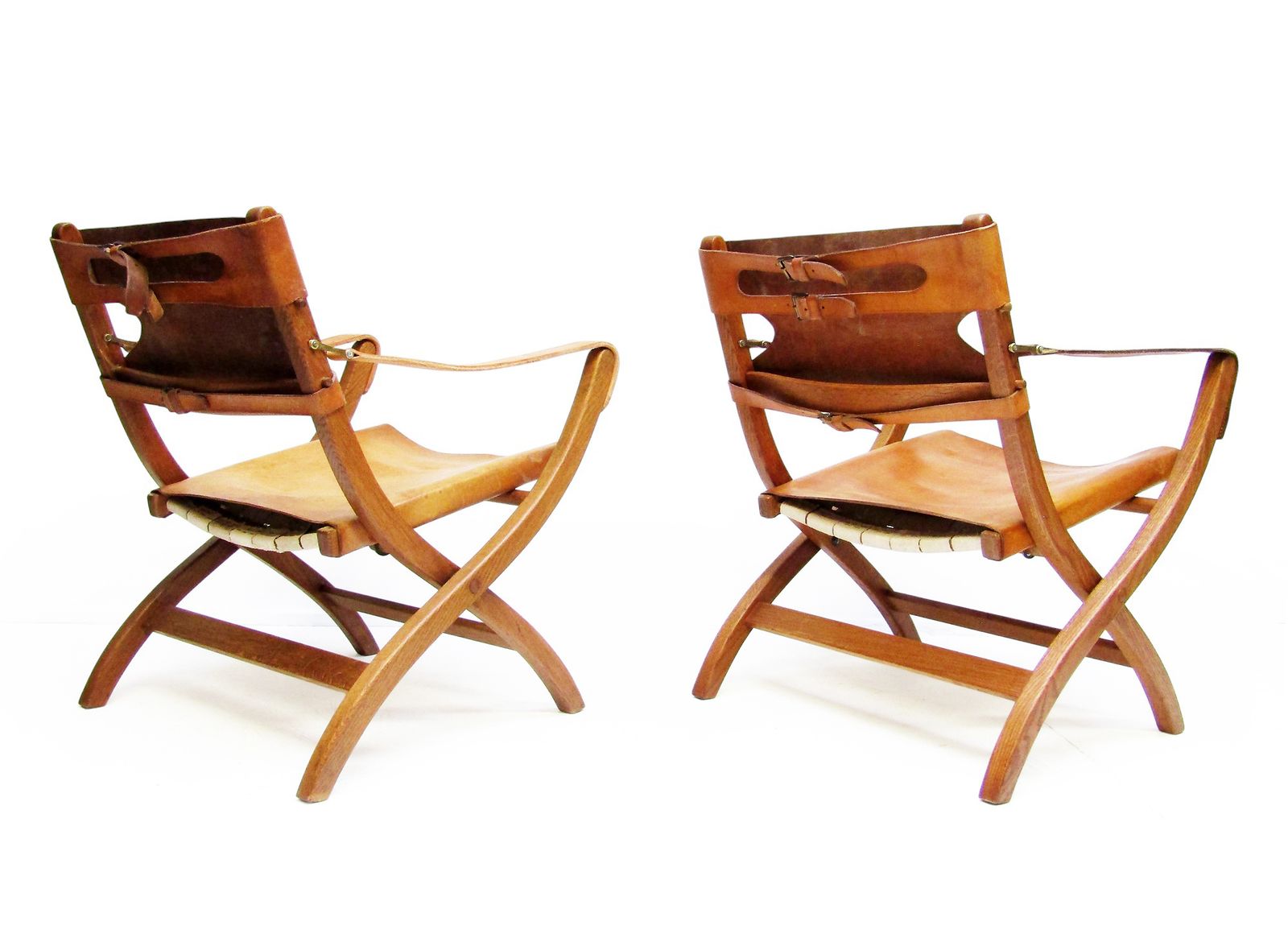 Two 1950s Danish Safari Chairs In Oak & Hide Leather By Poul Hundevad photo Furniture