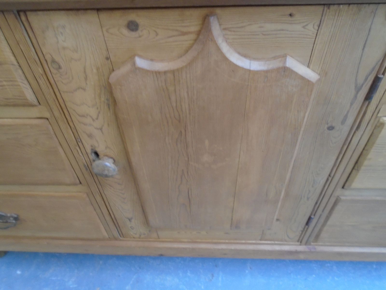 A Superb 6 Drawer Victorian Pine Waxed Dresser Base / Tv Stand photo vinterior
