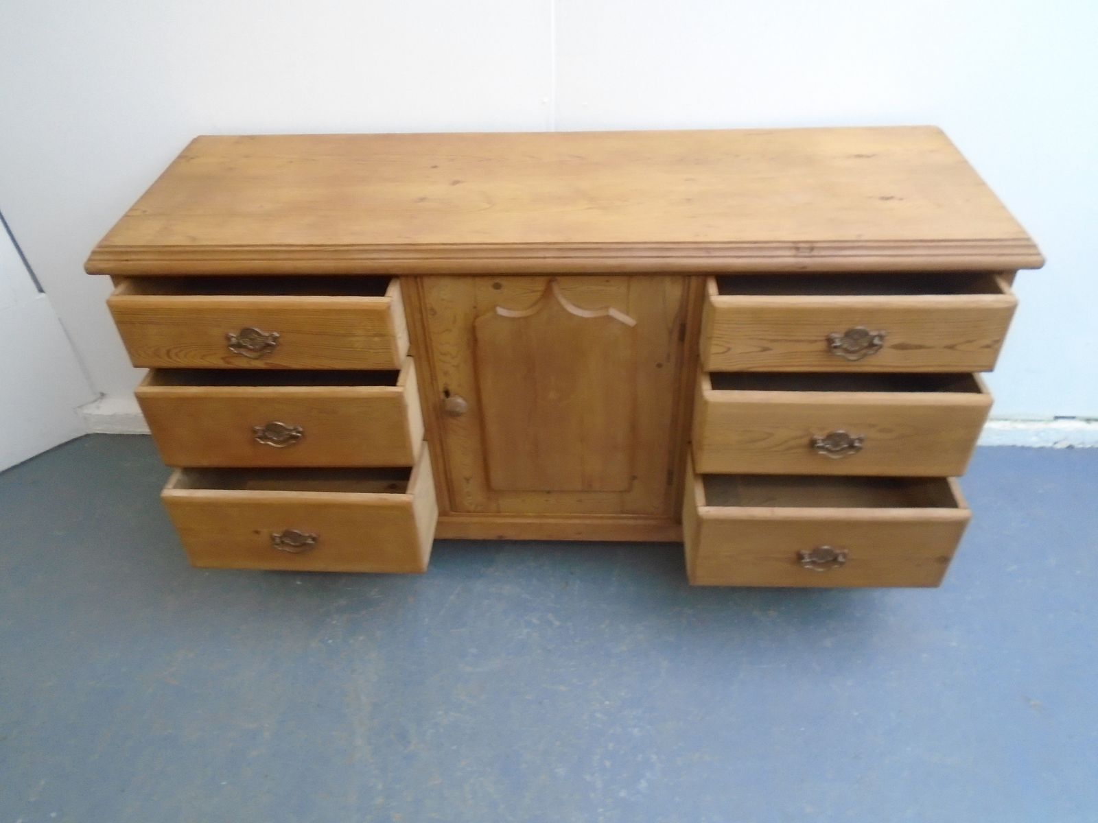 795.0 A Superb 6 Drawer Victorian Pine Waxed Dresser Base / Tv Stand photo