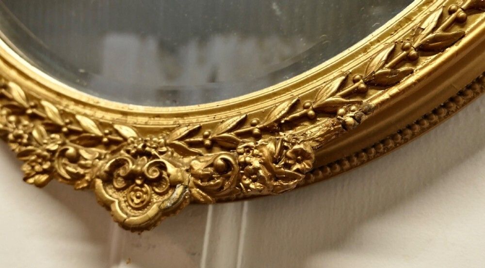 Very Pretty 19th Century French Oval Gilt Wall Mirror photo vinterior