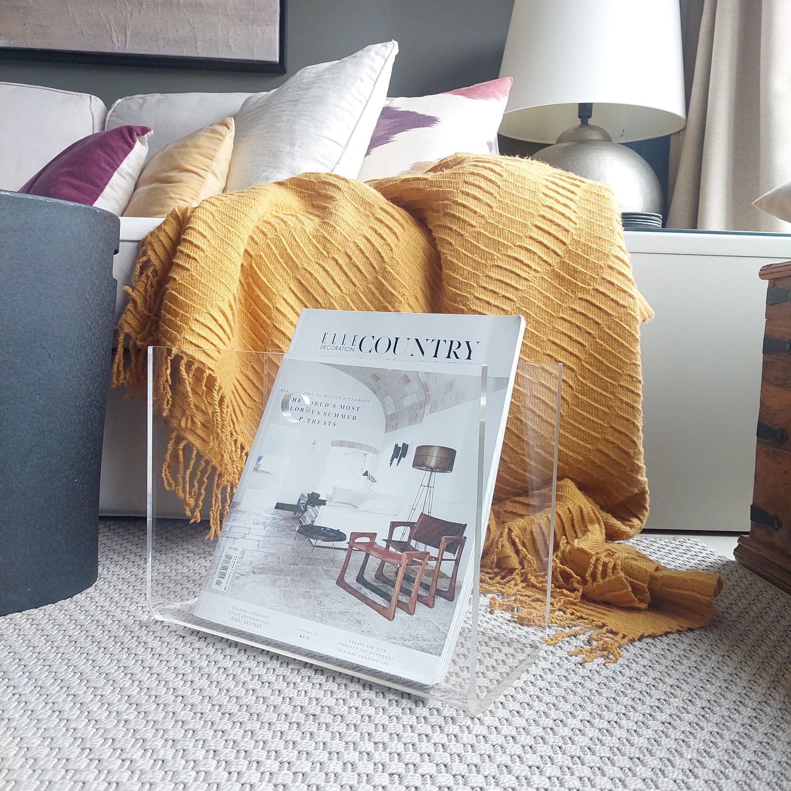 Mid Century  Lucite Acrylic Glass Magazine Rack Plexiglass Holder, 70s photo Home Decor