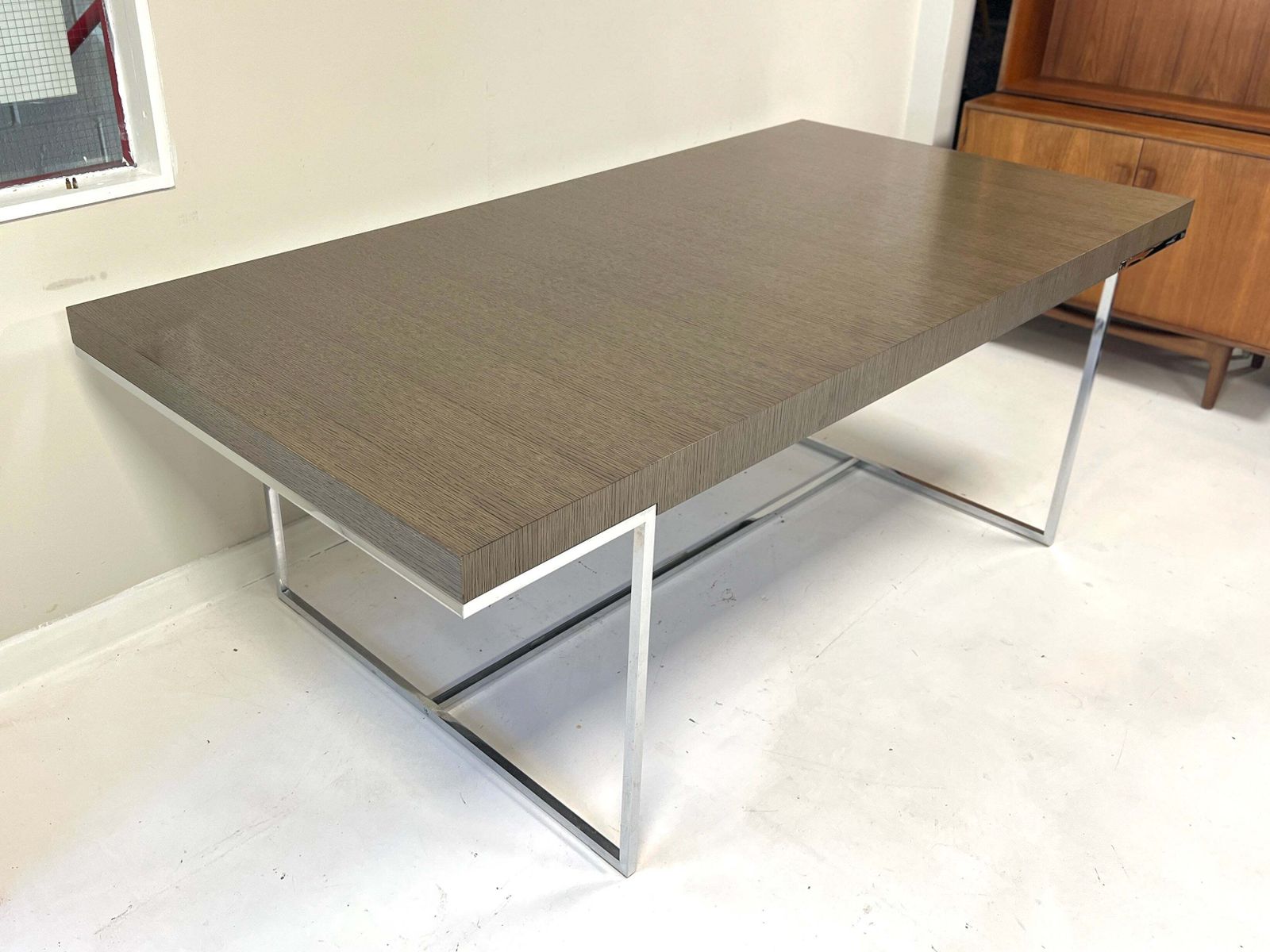 B&B Italia, Tav Athos Grey Dining Table photo Furniture