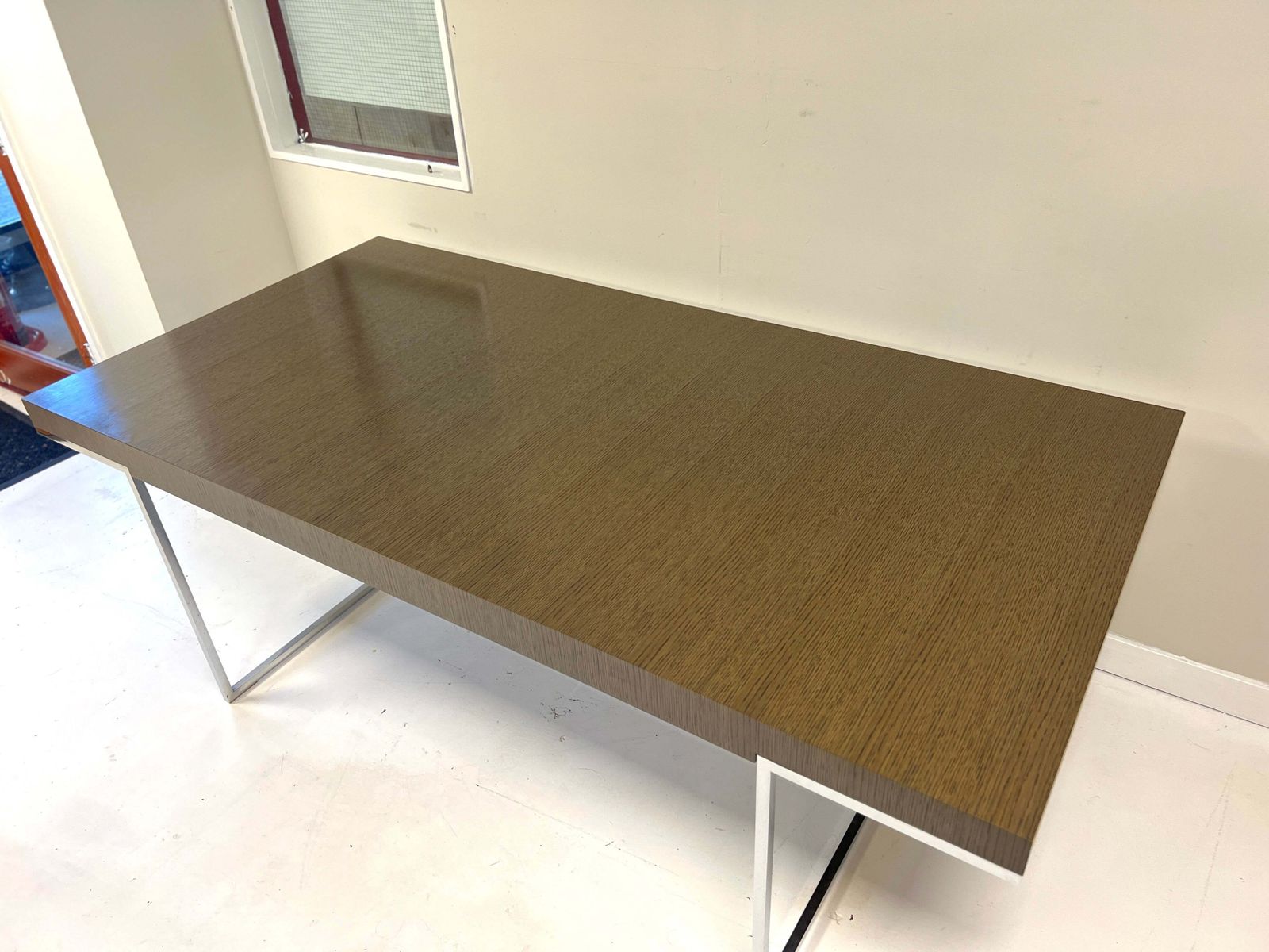 B&B Italia, Tav Athos Grey Dining Table photo vinterior