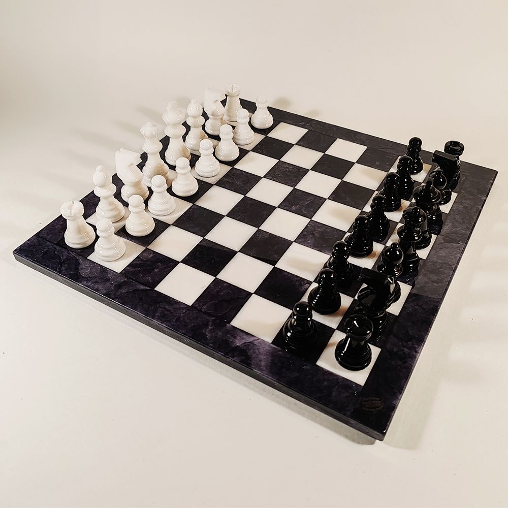 1970s Stunning Chess Set In Hand Carved Alabaster Of Volterra   Black And White   Made In Italy photo furniture