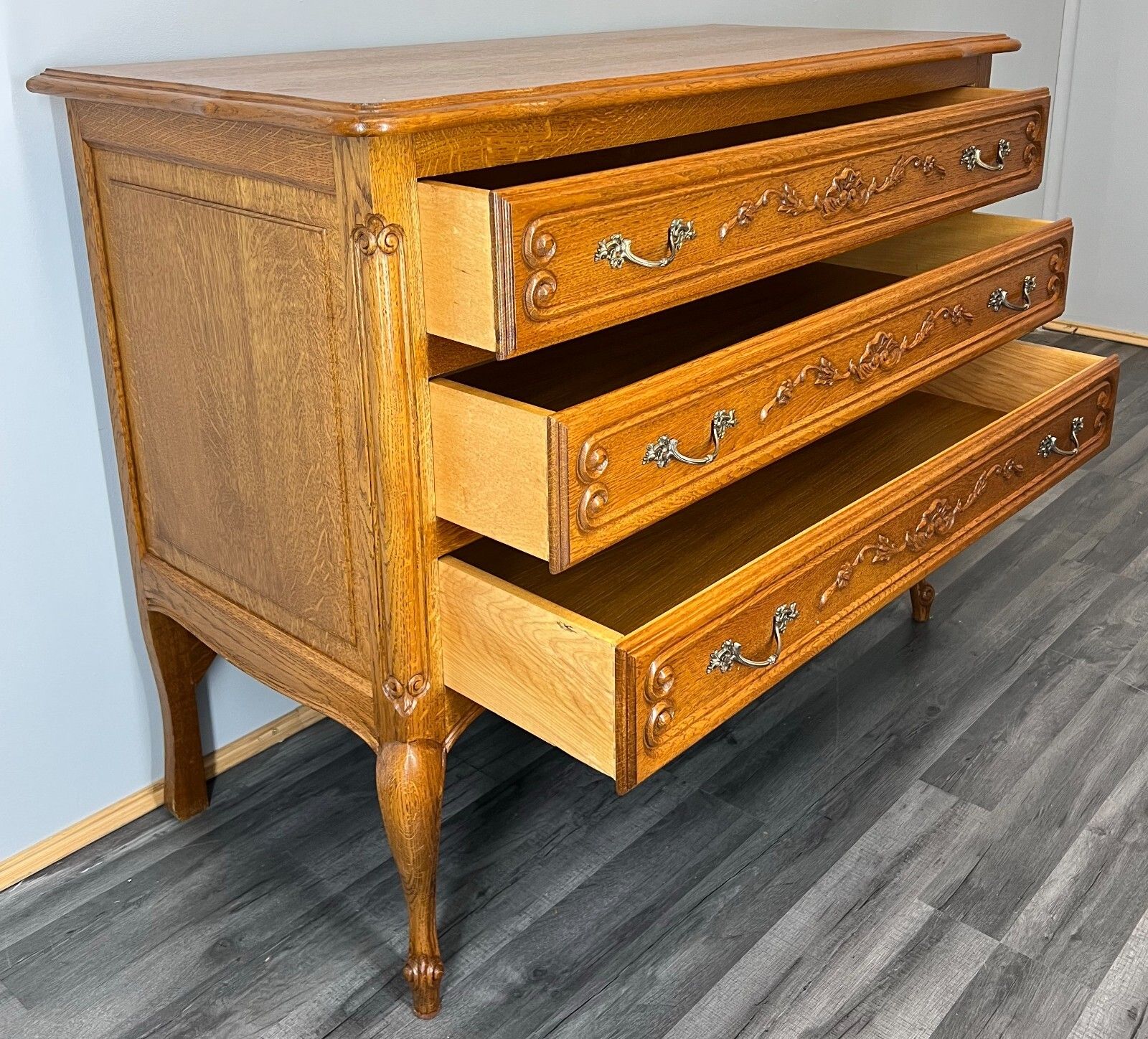 photo for sale Vintage French Louis XIV Chest Of Drawers / Sideboard / Cabinet( Lot 3530)
