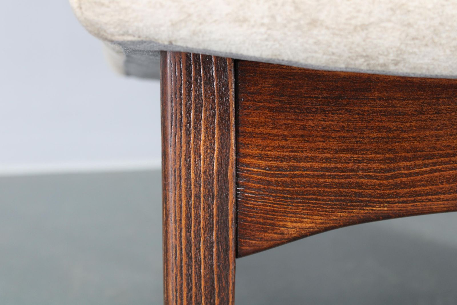 1970s Set Of Eight Restored Dining Chairs, Czechoslovakia photo vinterior