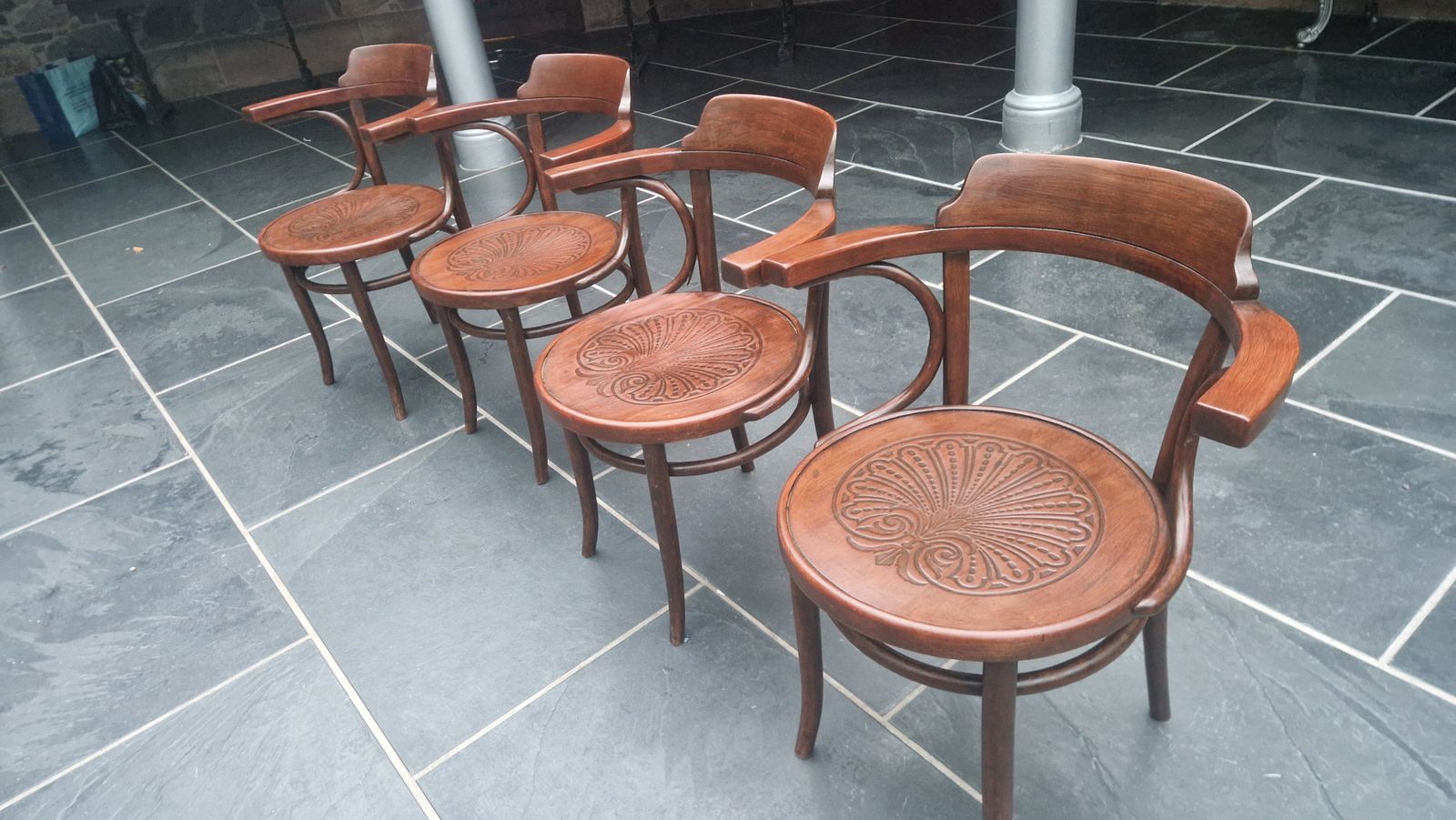 Thonet Bentwood Chair Set Of 4