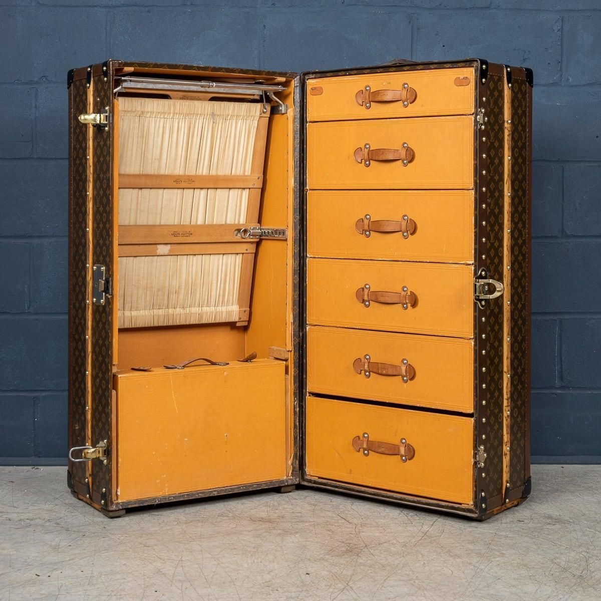 20th Century Louis Vuitton Wardrobe Trunk In Monogram Canvas, France C.1950 photo Furniture