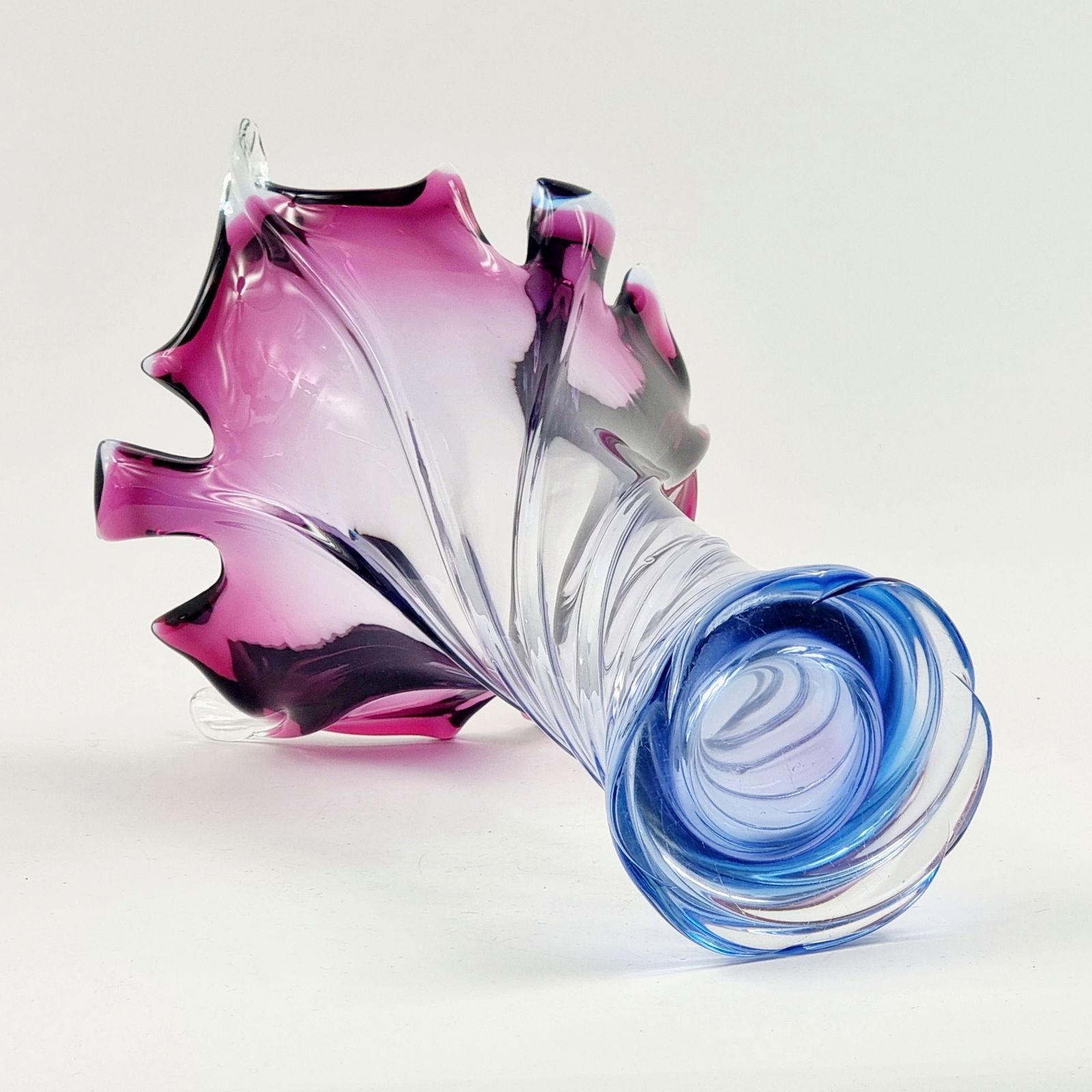 photo furniture X L Mid Century Murano Glass Twisted Vase From Fratelli Toso, Italy, 1960s