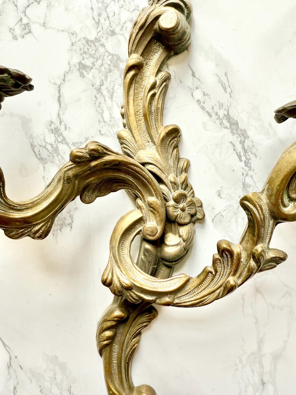 Antique French Rococo Style Rocaille Louis XV Bronze Wall Candlestick Holder Sconce 2 Branches Floral Pompadour Decor Marked photo Lighting