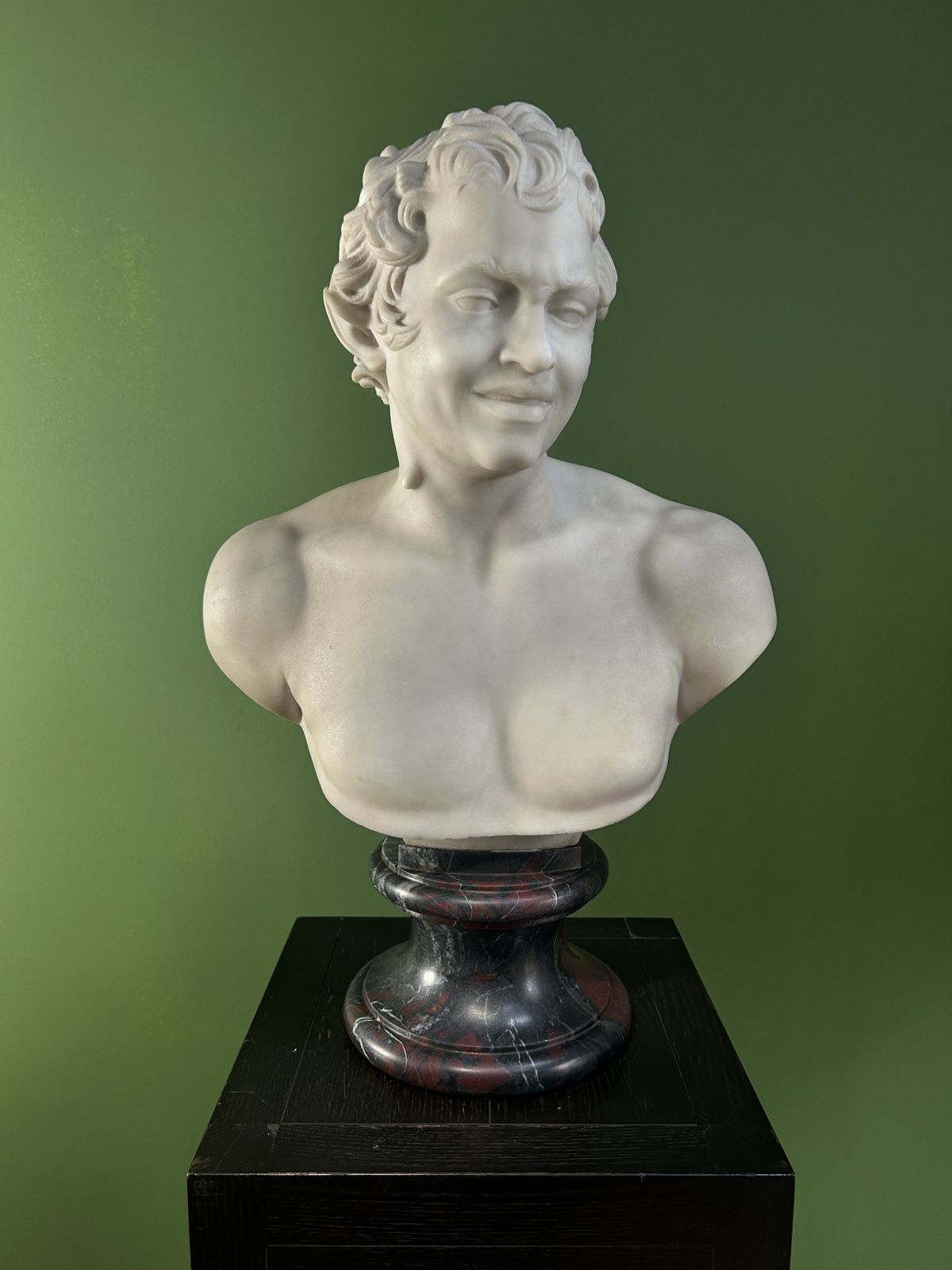 19th Century Italian Marble Bust Of The Albani Faun photo vinterior