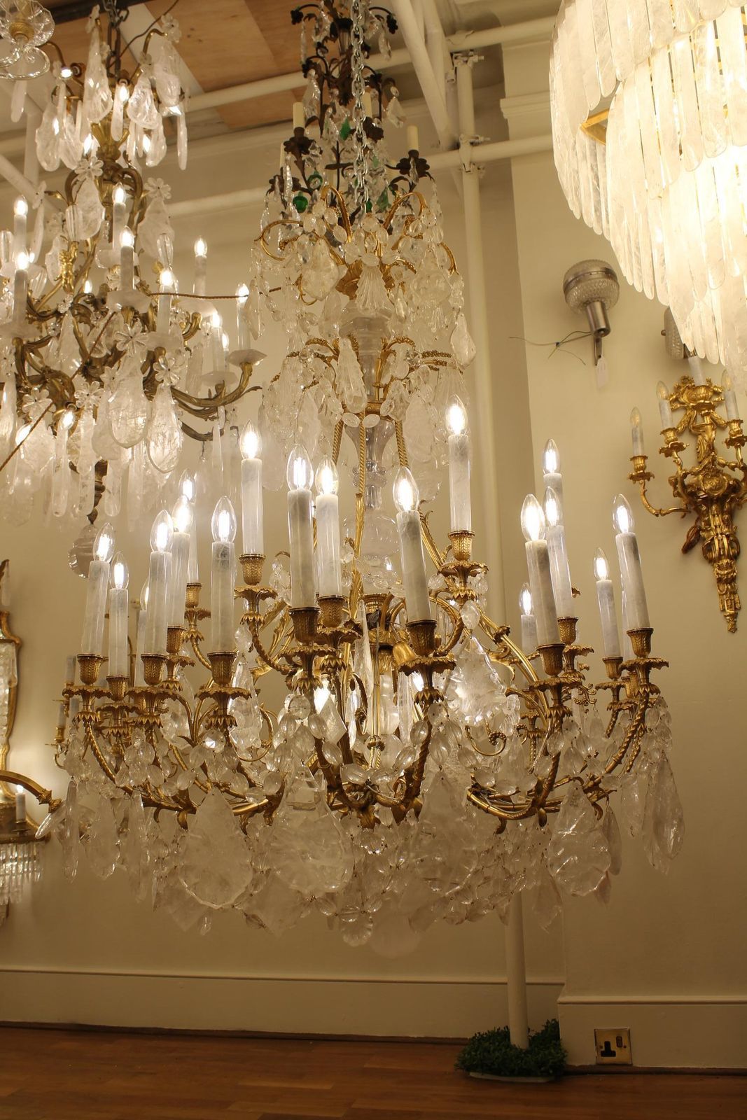 Large Beautiful Bronze And Rock Crystal French Baccarat Chandelier With 36 Lights photo 50000.0