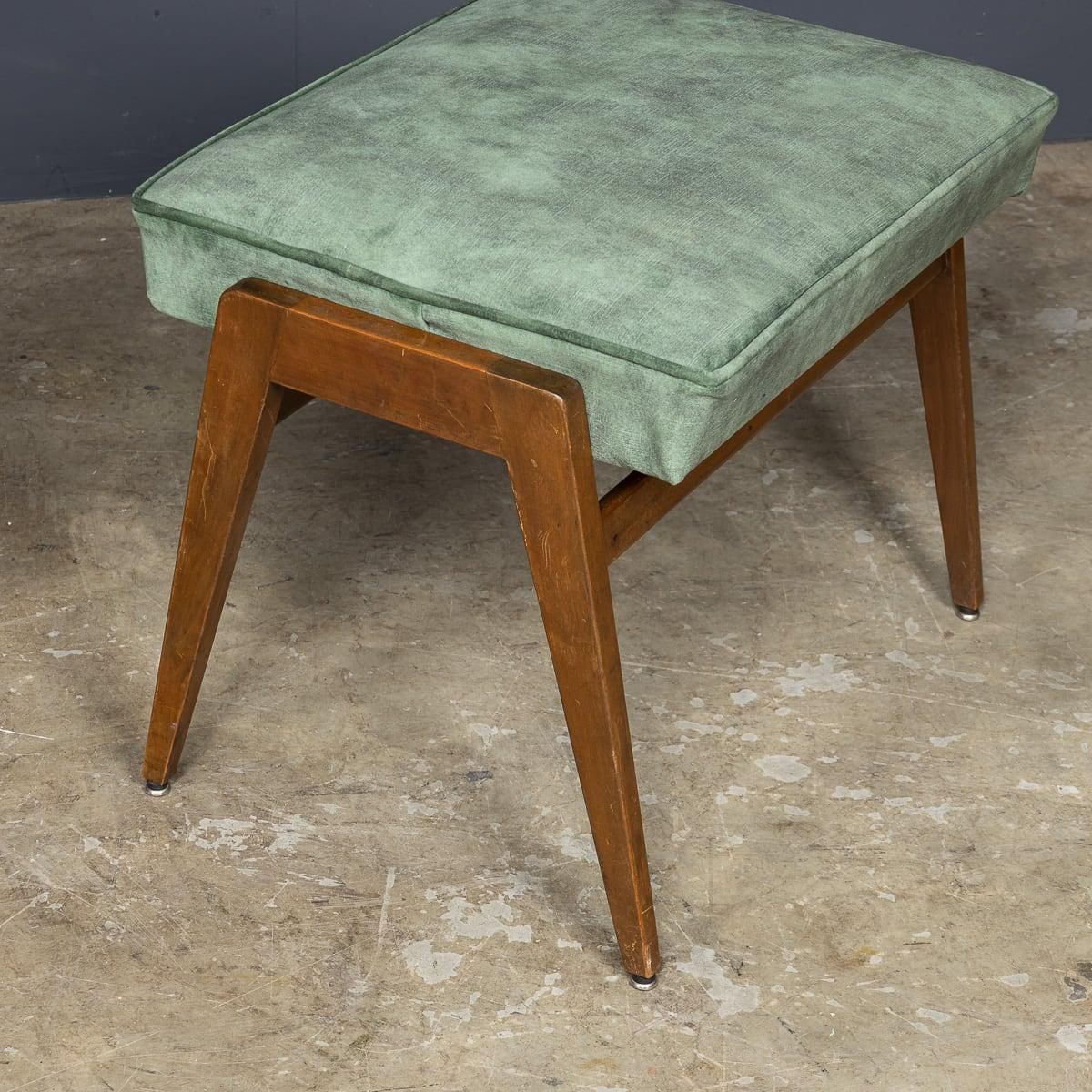Furniture Mid 20th Century Knoll Antimott Recliner & Footstool C.1960 photo