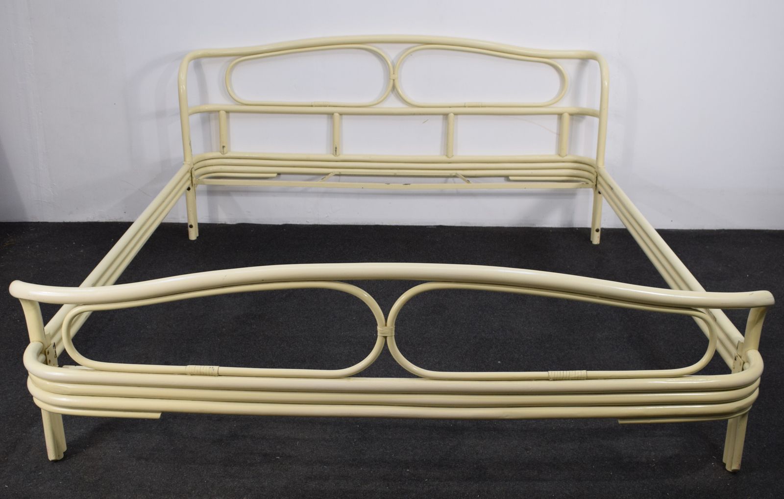 Letto Matrimoniale In Legno Laccato, Italia, Anni '60. photo for sale