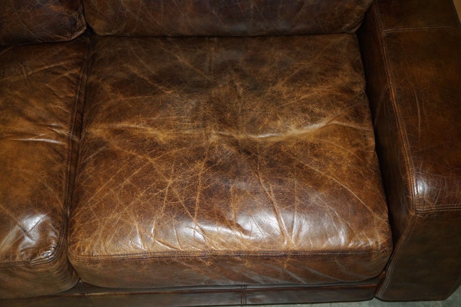 photo furniture Stunning Heritage Biker Brown Leather Halo Soho Sofa Which Is Part Of A Suite