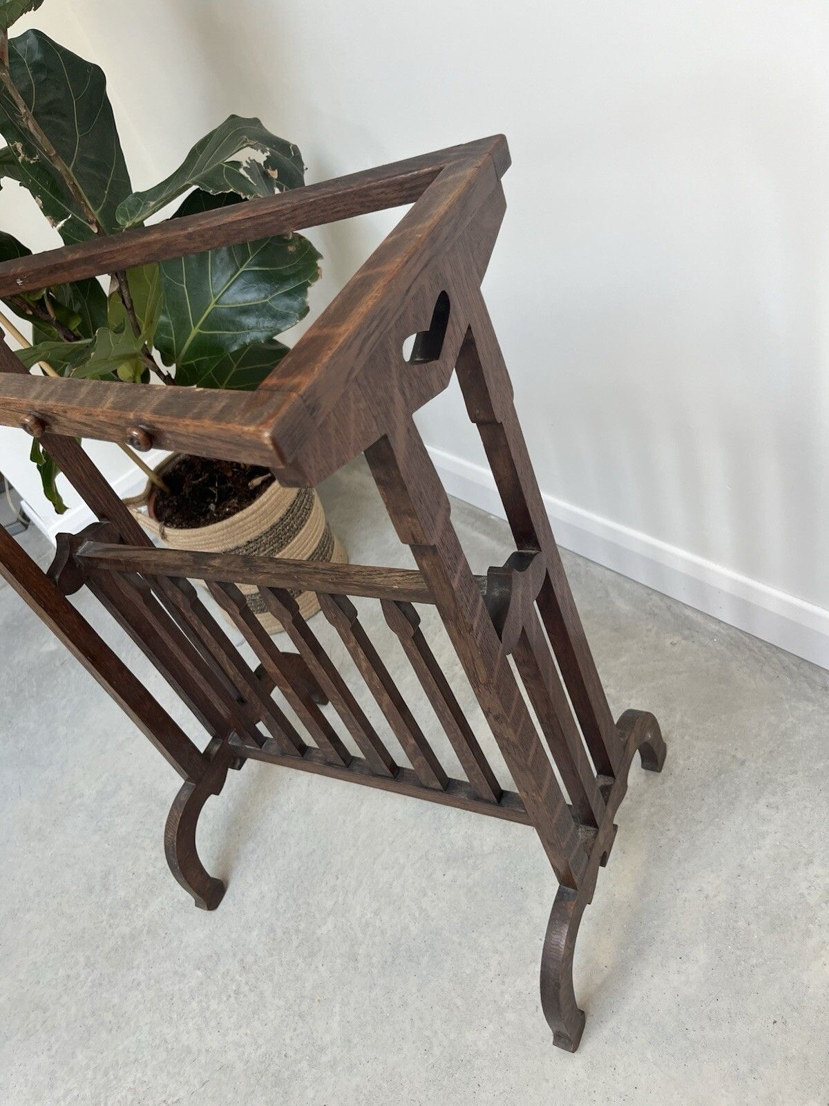 photo furniture Asymmetric Arts & Crafts Oak Towel Rail