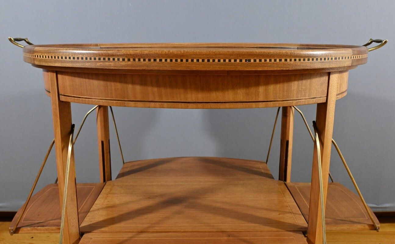 photo vinterior Blond Mahogany Tea Table, Art Deco   1920