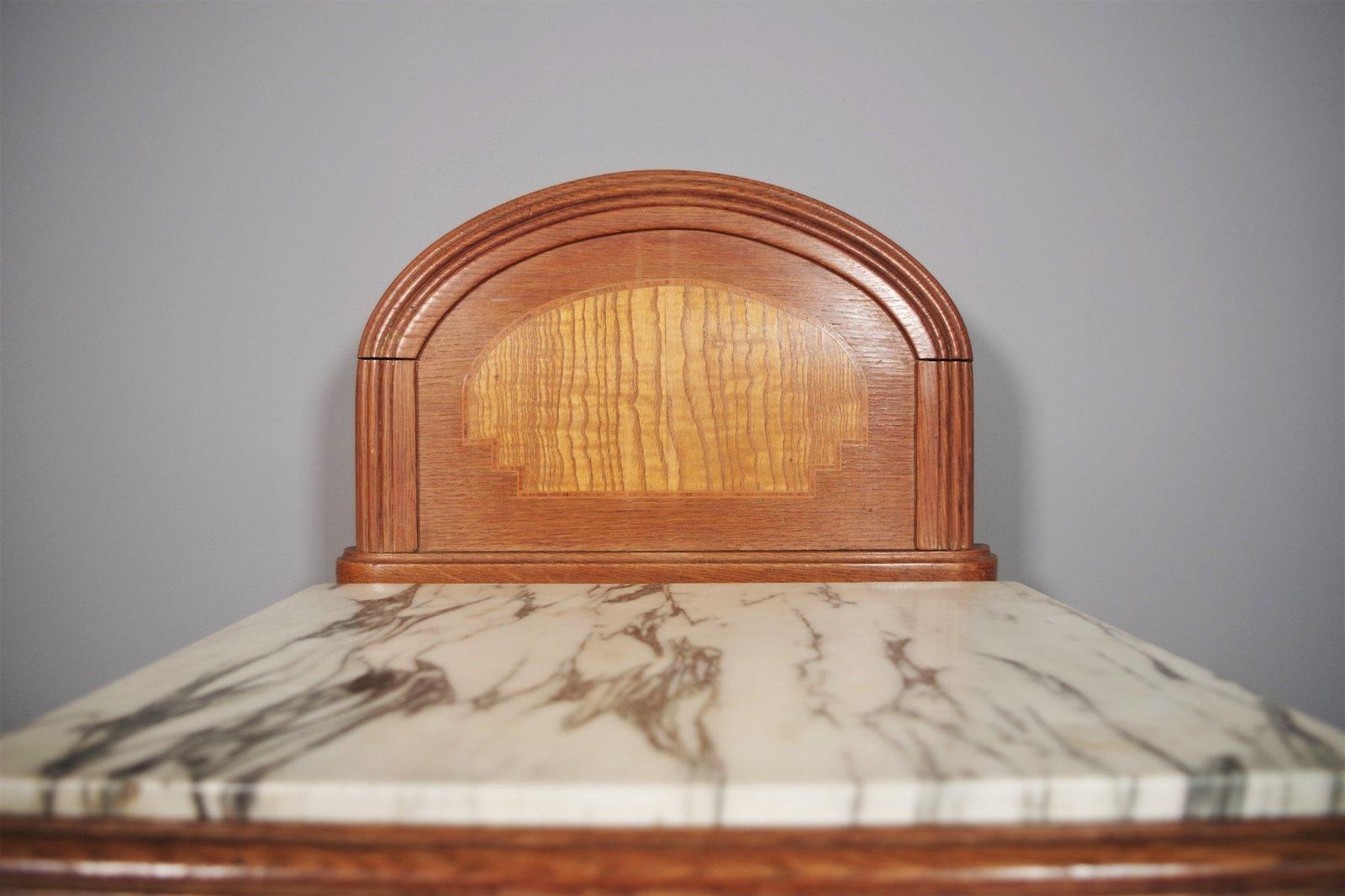 photo vinterior Vintage 1940s 50s Cherry & Beech Wood Nightstand With Marble Top – Italian Mid C