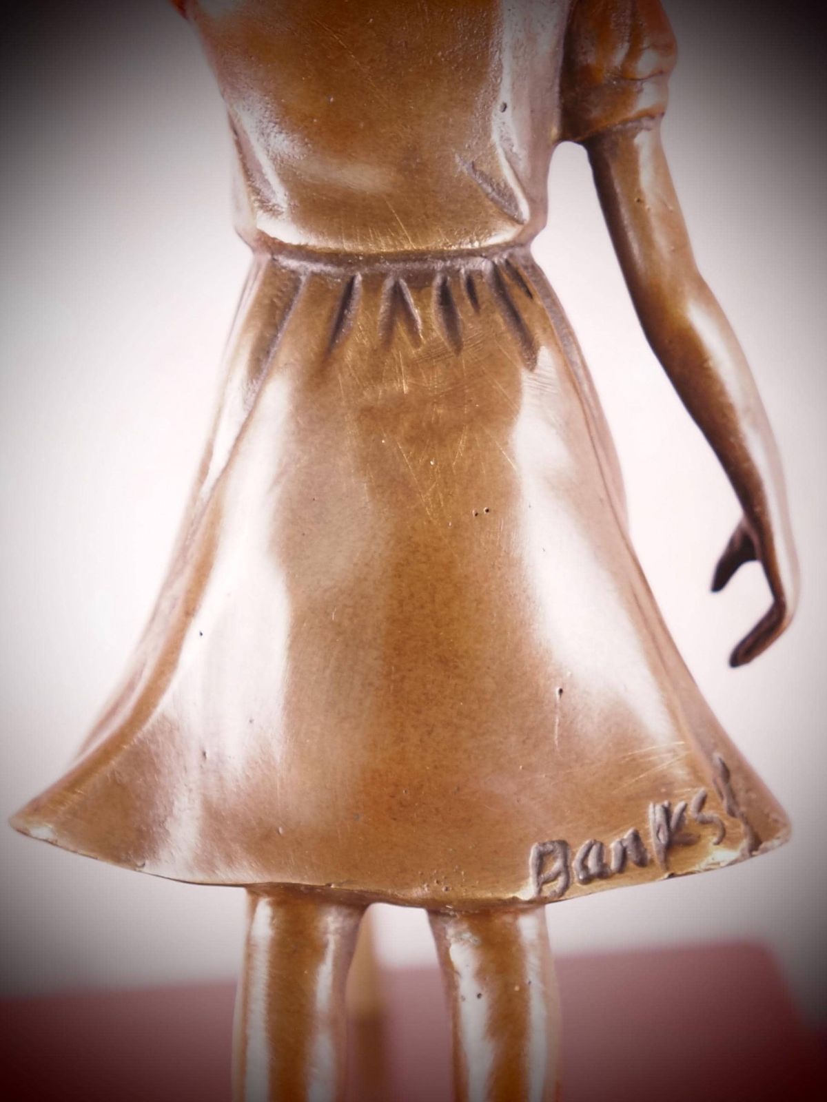 Banksy Inspired Bronze Sculpture: Girl With Balloon   Timeless Symbol Of Hope On Marble Base photo vinterior